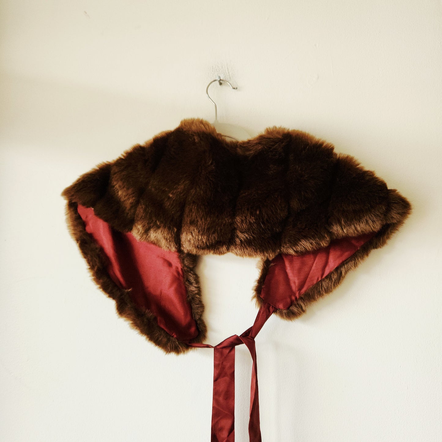 ice Faux Fur Collar with Ribbon Tie