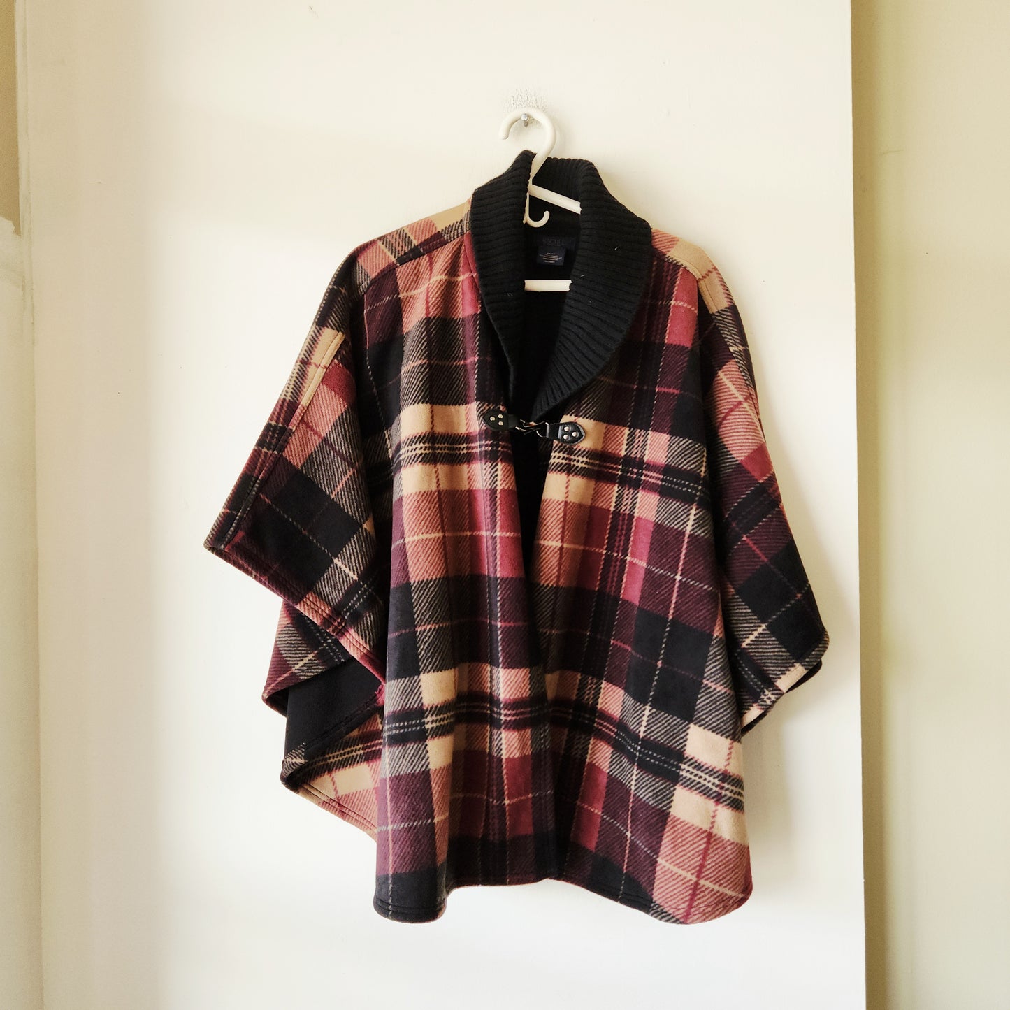 Rachel by Rachel Roy Fleece Poncho - One Size