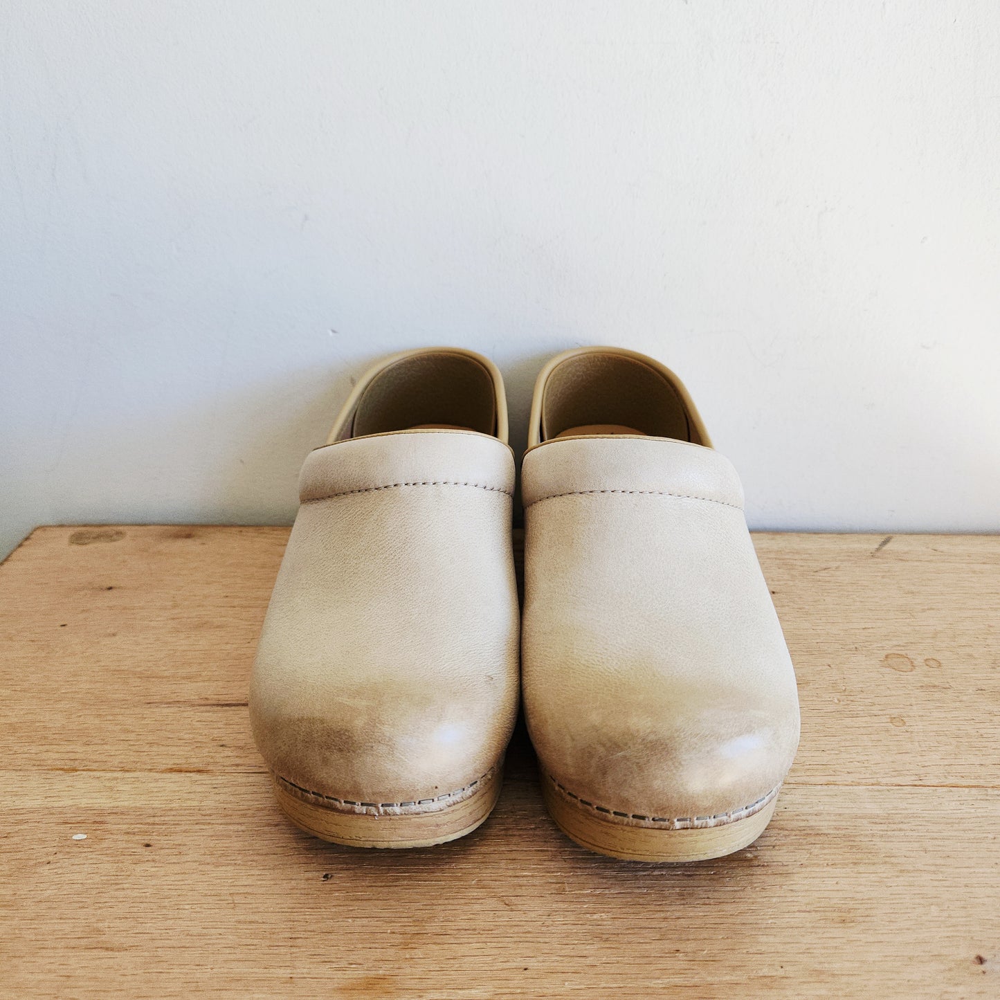 Dansko Closed Back Clogs - size 37