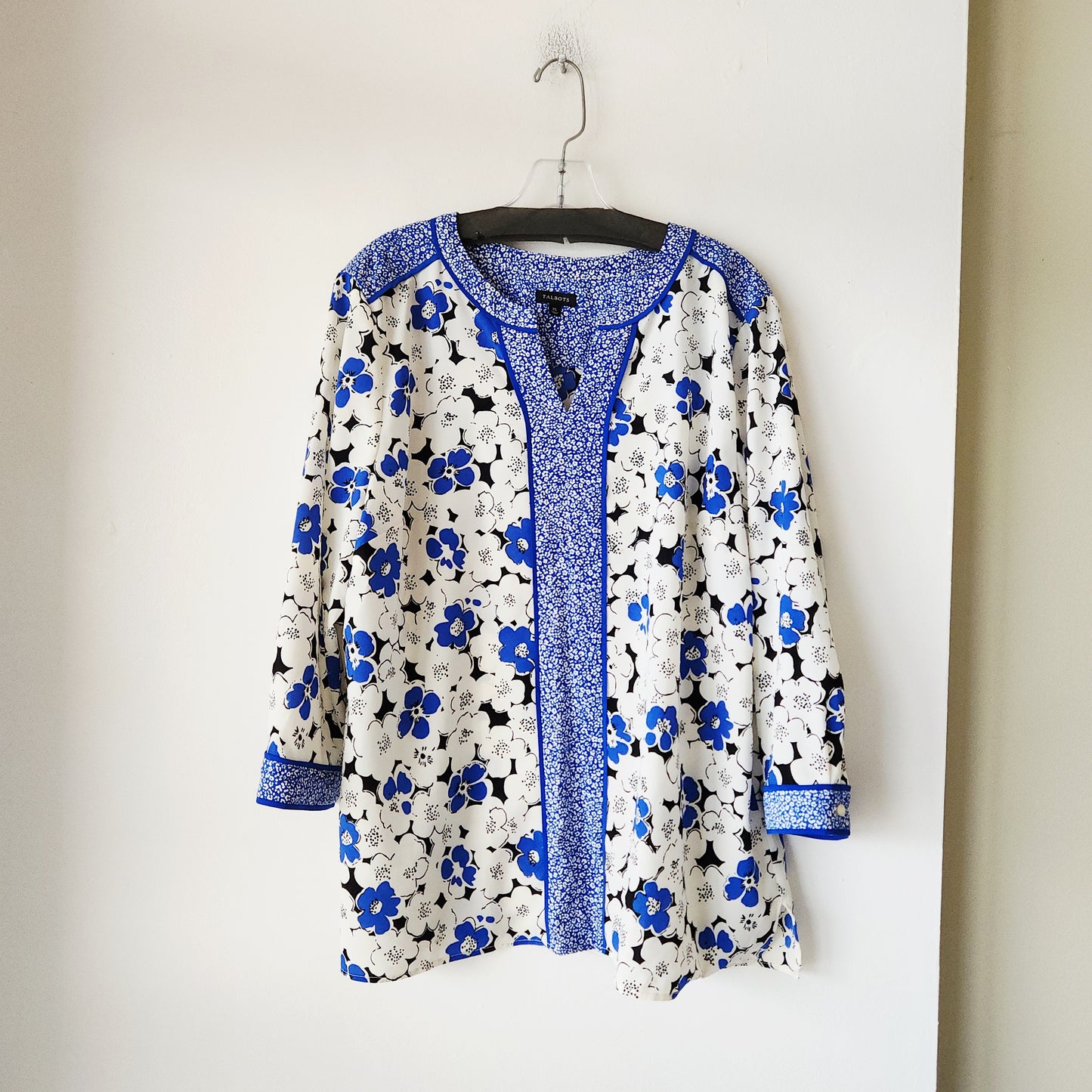 Talbots Floral Pattern Top - XL