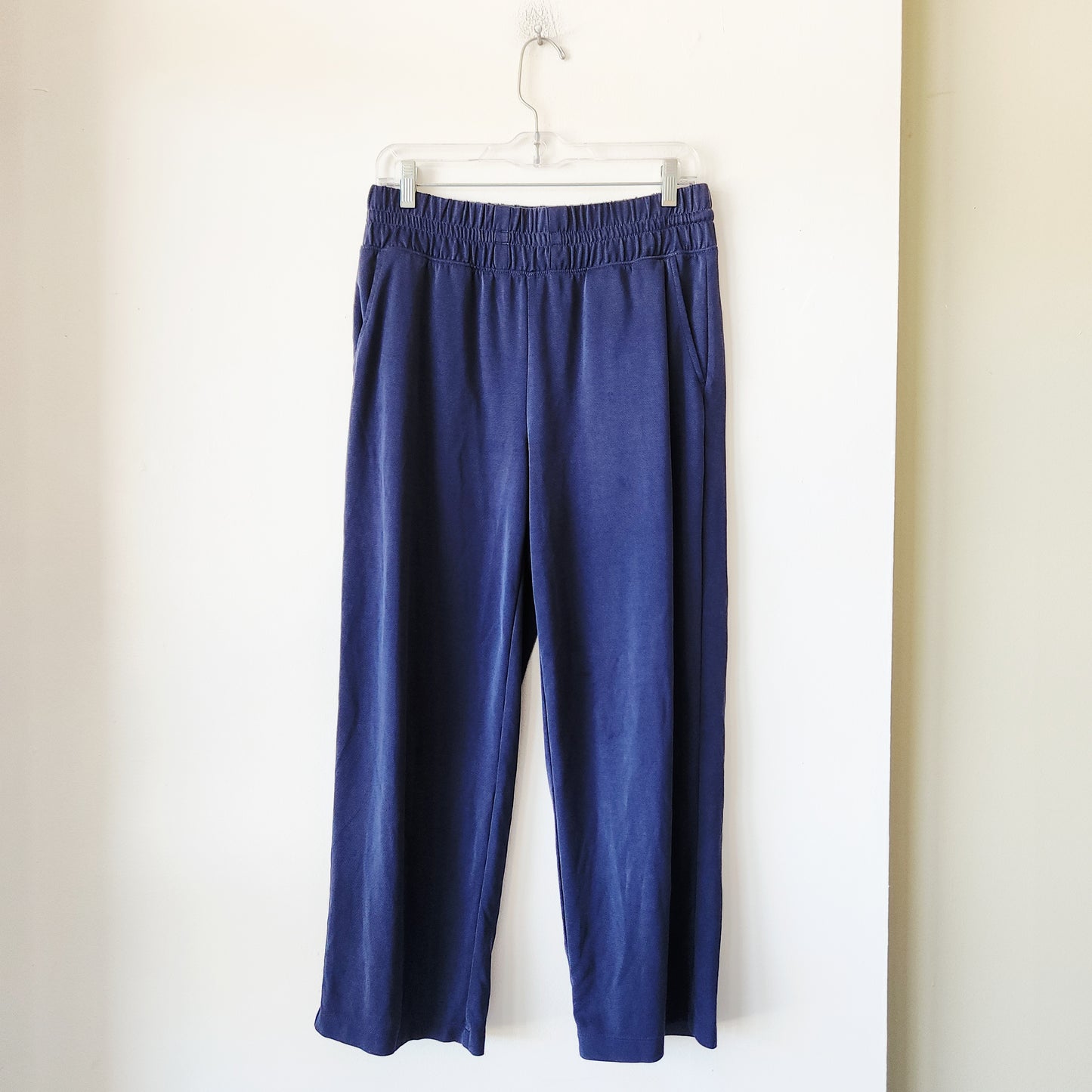 Lou & Grey Navy Lounge Pants with Pockets - M
