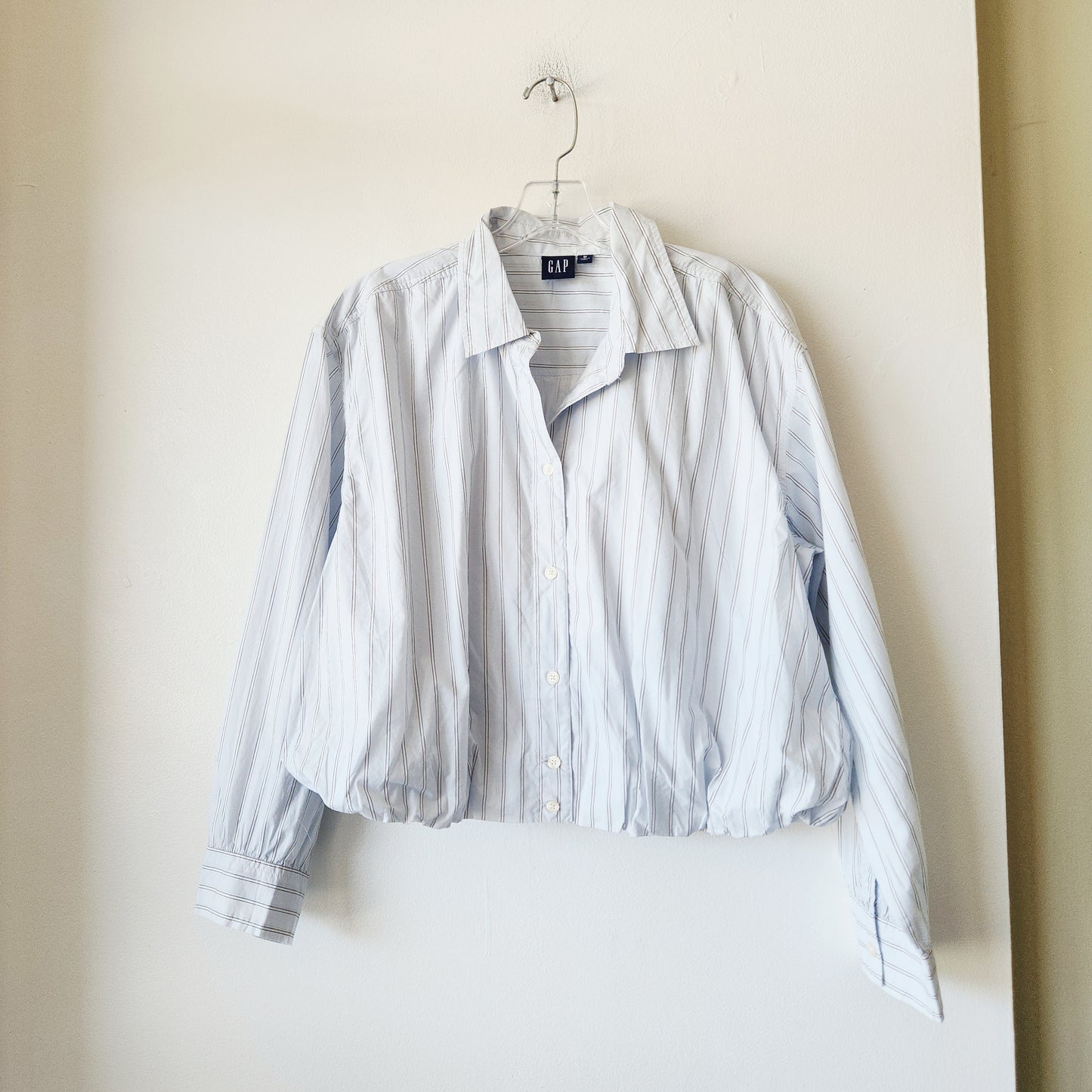 GAP 100% Cotton Striped Button Up Shirt with Gathered Hem - M