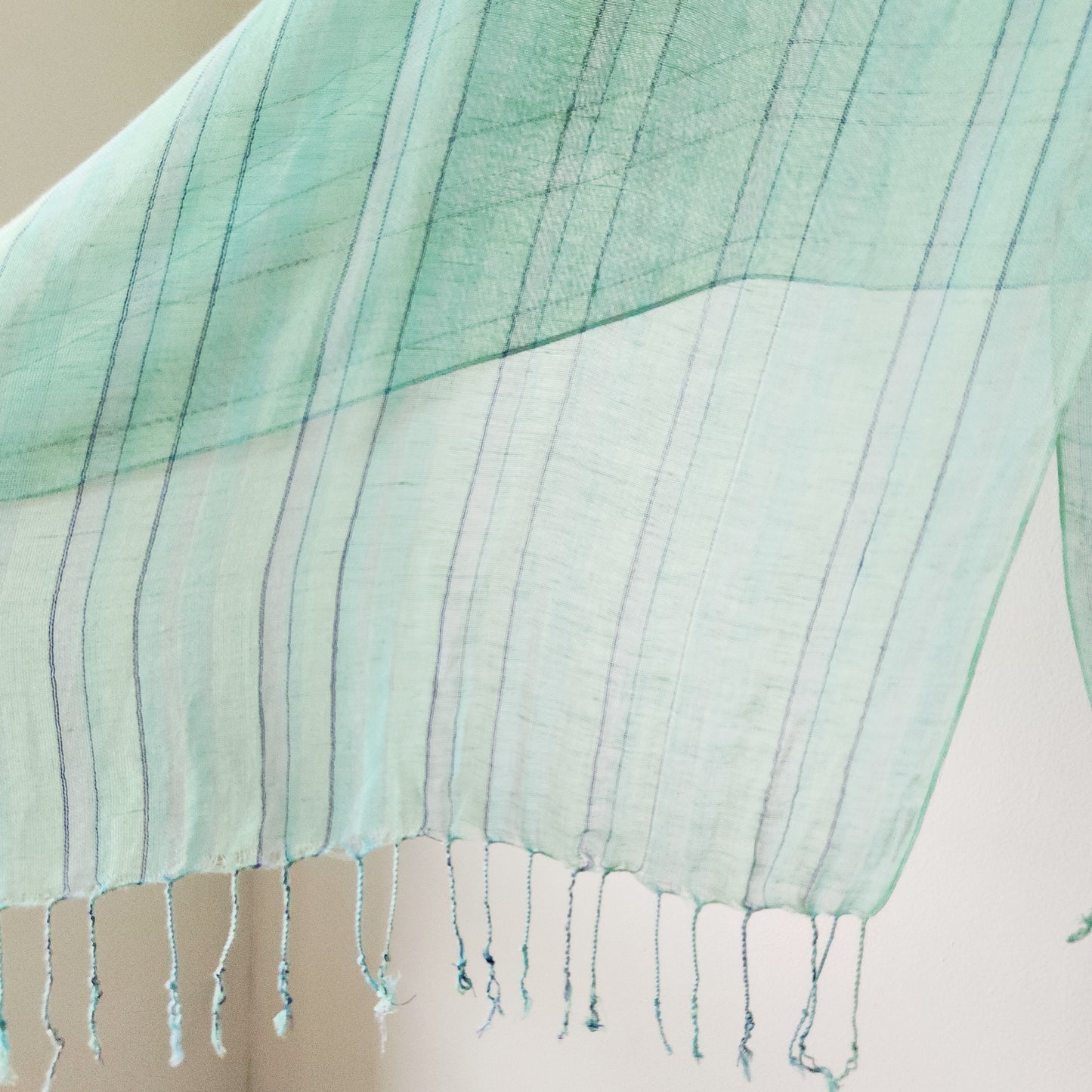 Seafoam Woven Scard