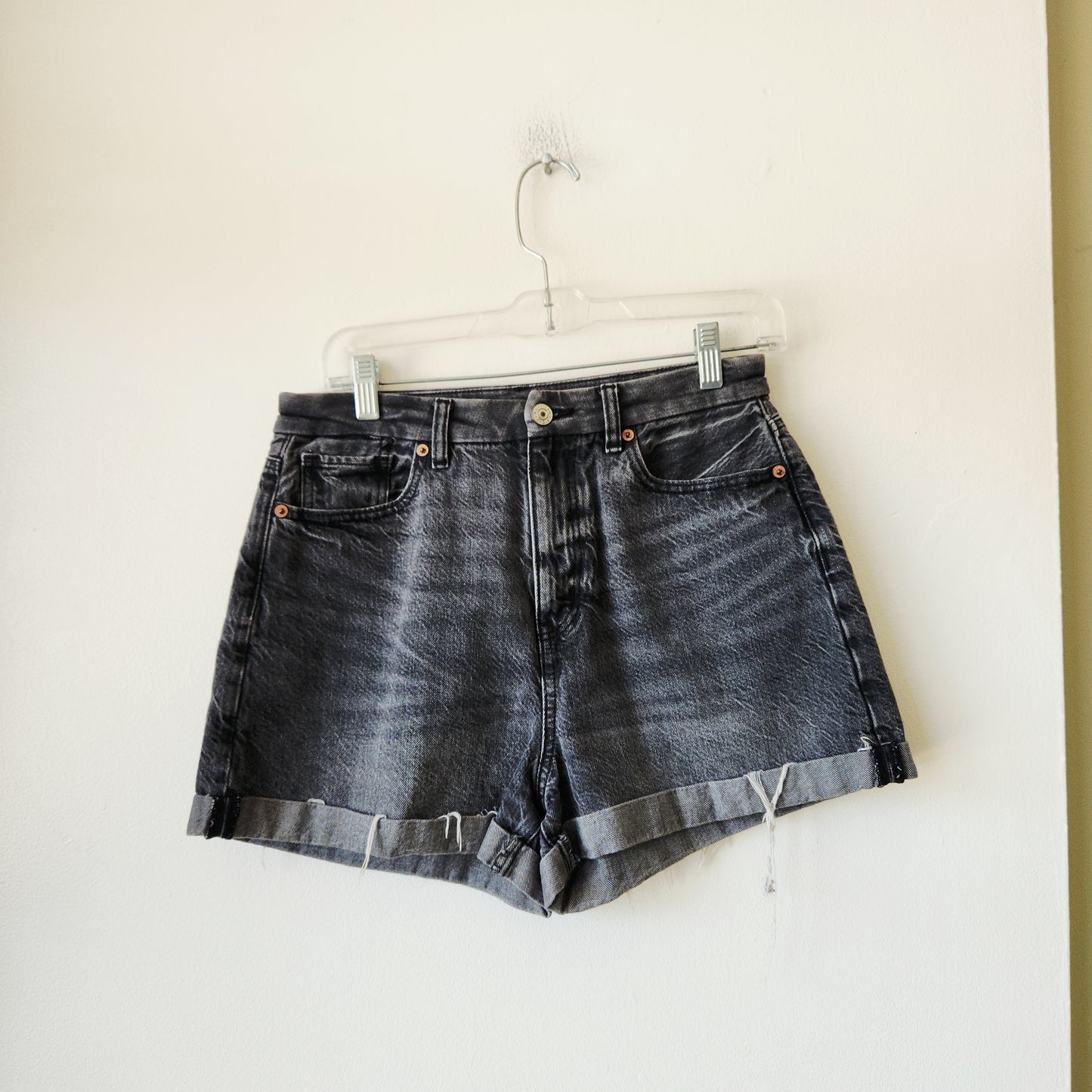 American Eagle Curvy Mom Shorts - size 4