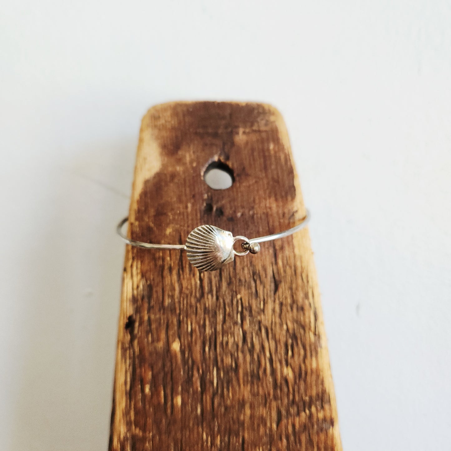 Sterling Silver Bangle with Shell Clasp