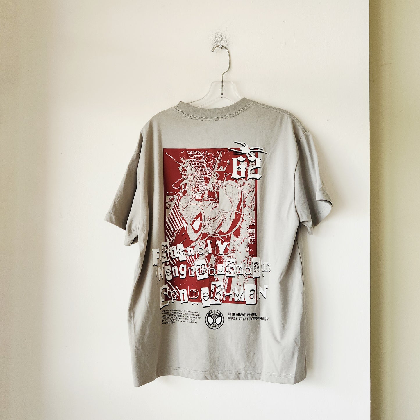 Marvel Spiderman Tee - L - New