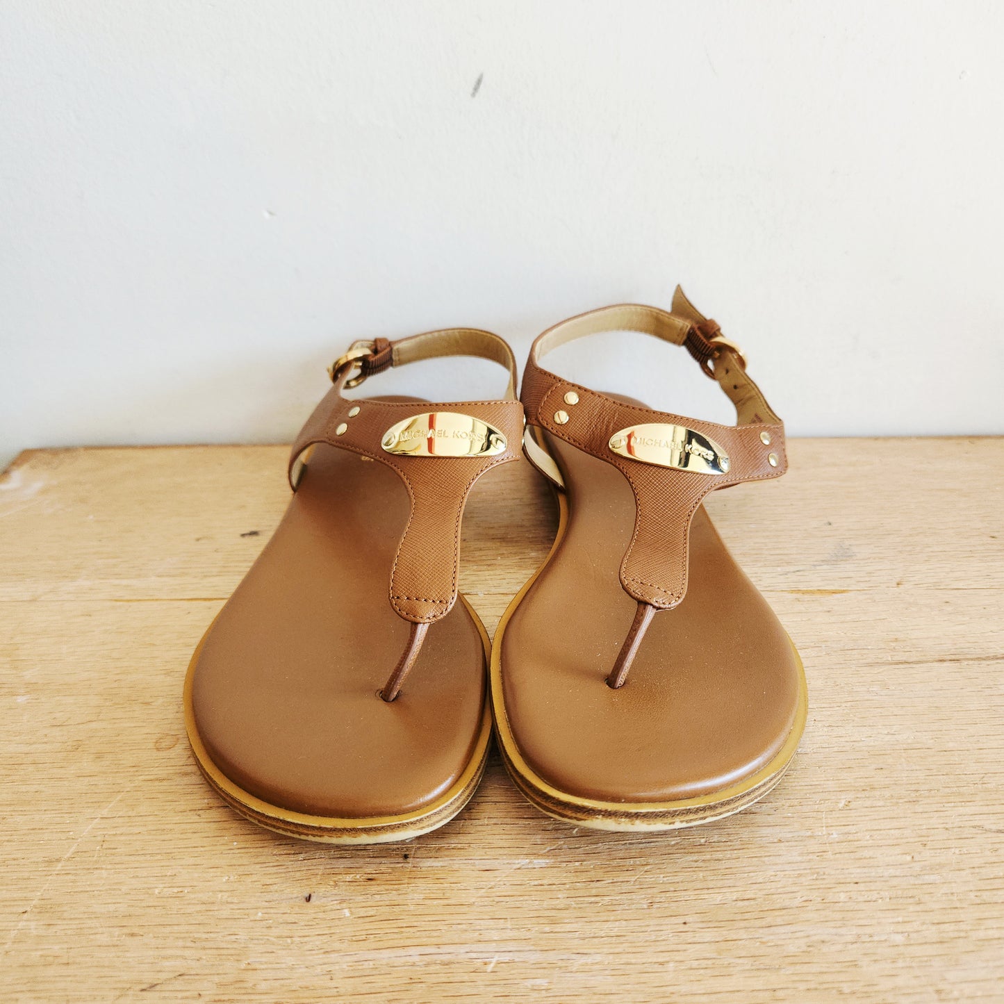 Michael Kors Leather Sandals with Gold Details - size 6.5
