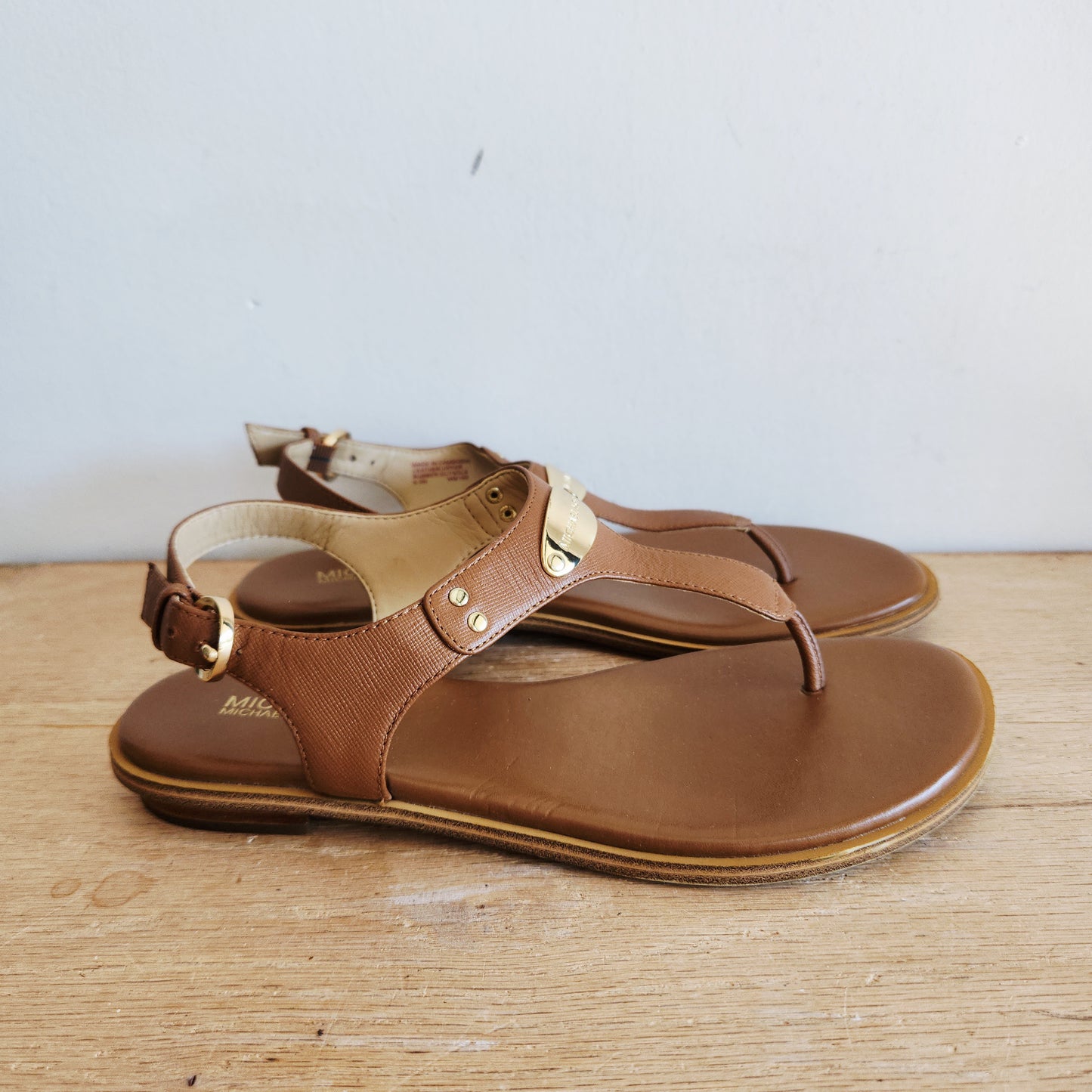 Michael Kors Leather Sandals with Gold Details - size 6.5