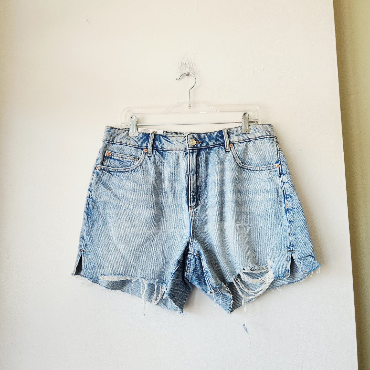 Garage Cut Off Denim Shorts - size 13/31 - New