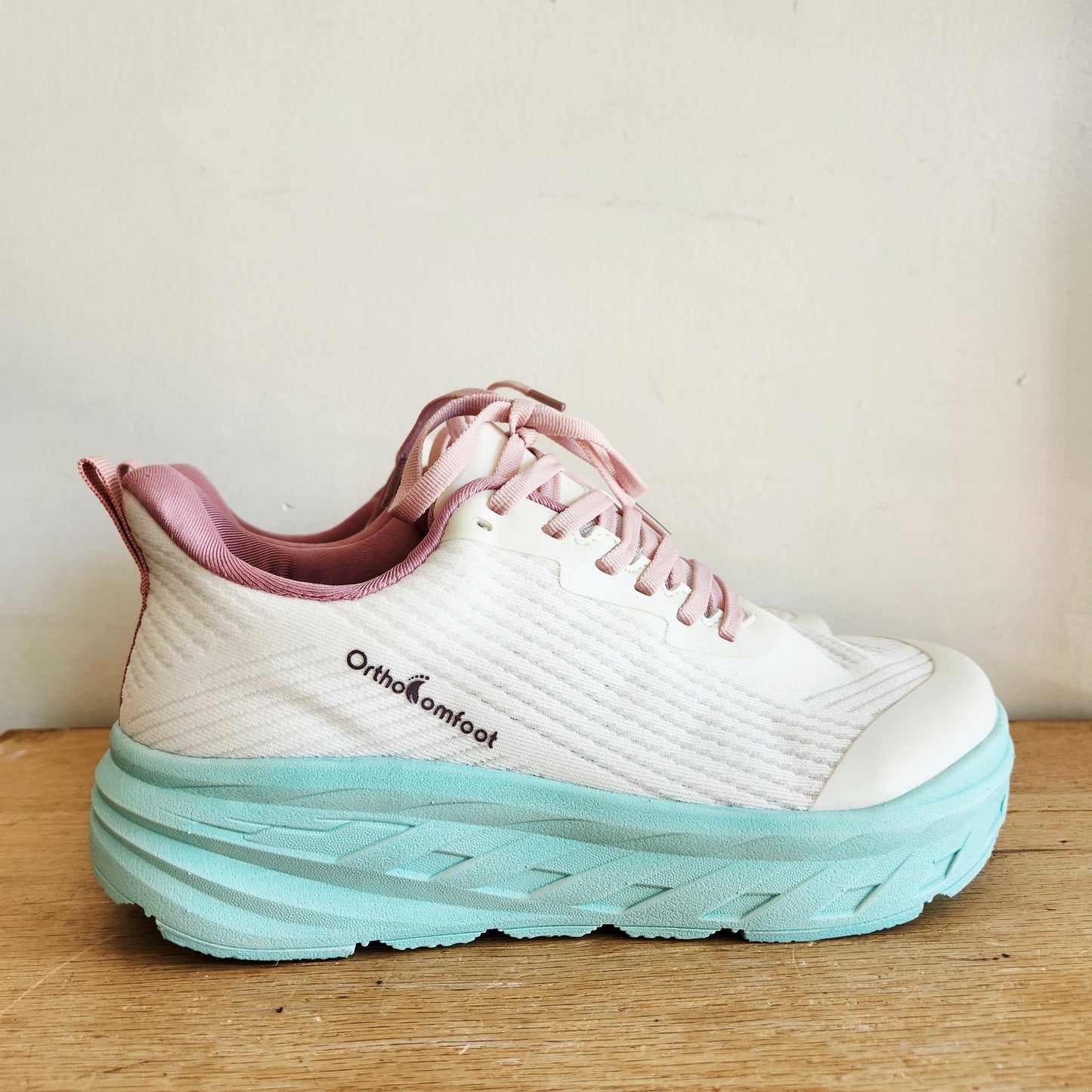 Orthocomfoot Diabetic Shoes Size 10 NEW