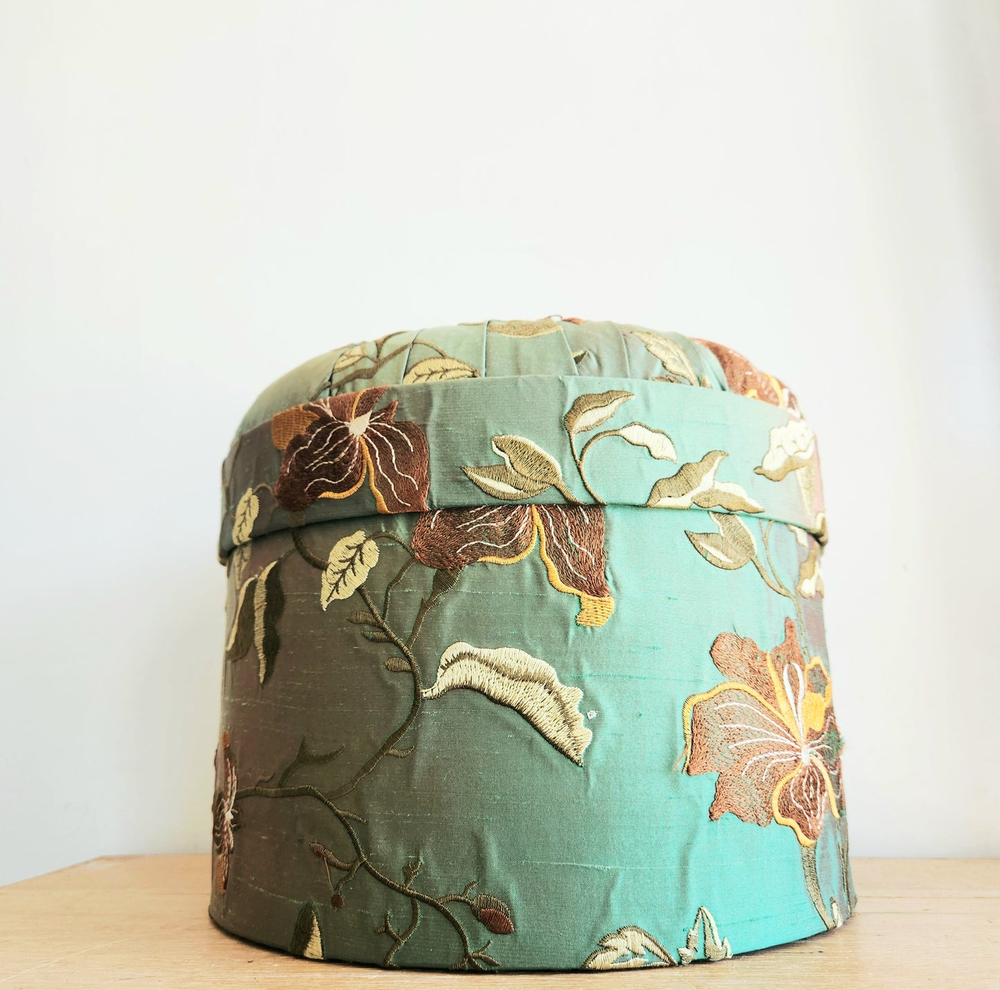 12" High Silky Hatbox