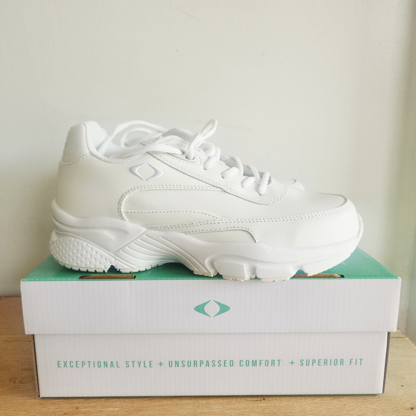 Apex Athletic Walking Sneakers - size 8W - New