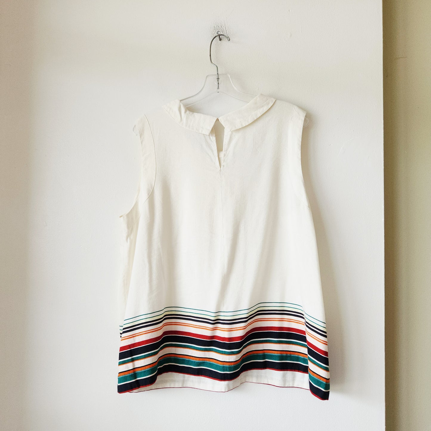Ann Taylor Factory Linen Blend Sleeveless Top with Collar - XL