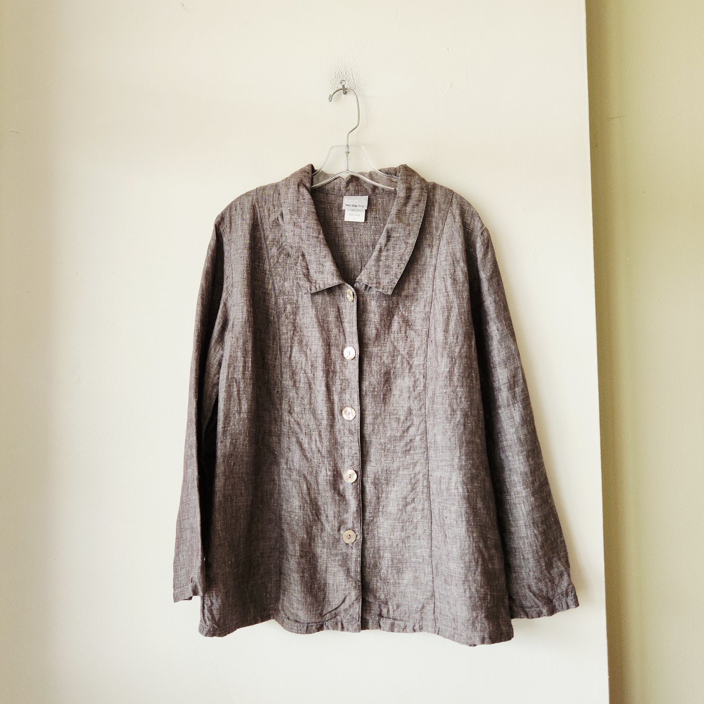 Two Star Dog 100% Linen Button Up Top - L