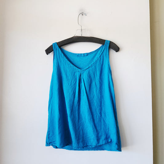 Cutloose Tank with Front Pleat - XS