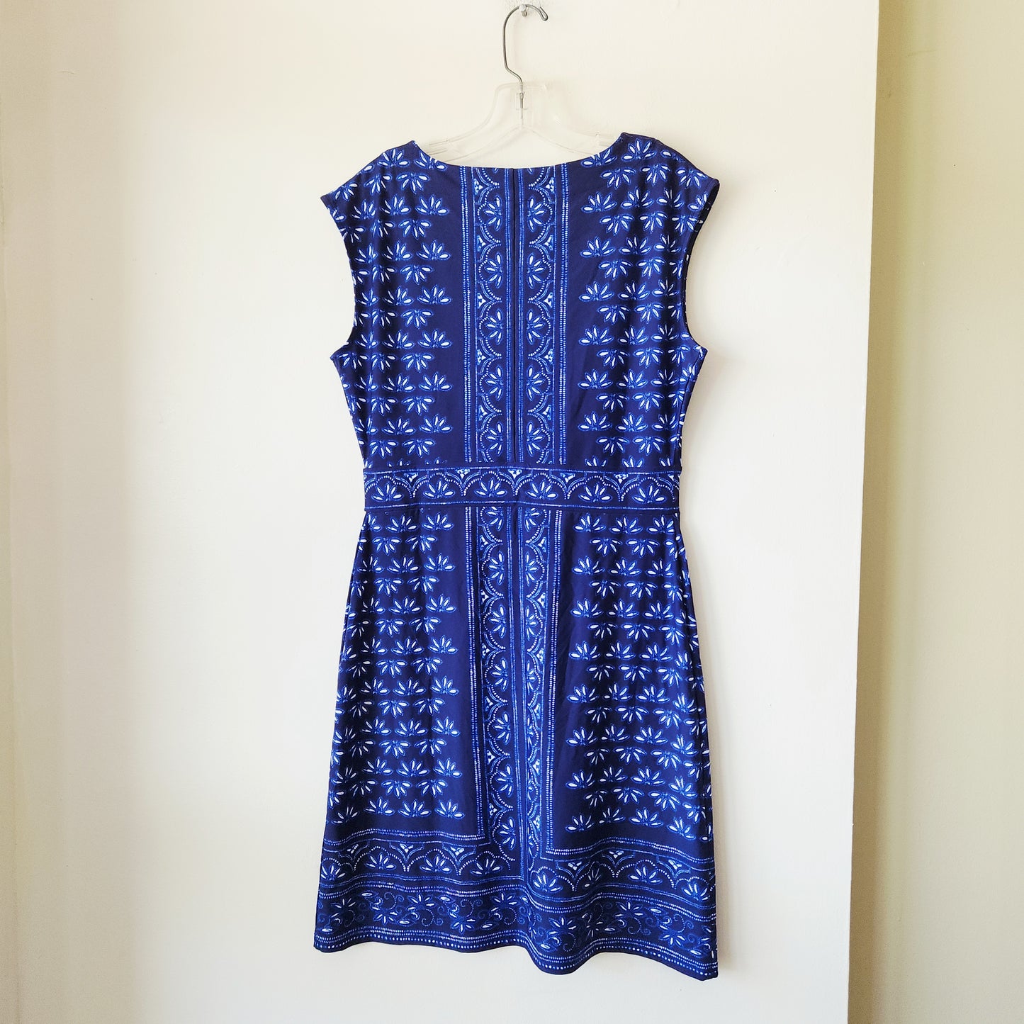 Talbots Stretch Nylon Dress - size 6 - New