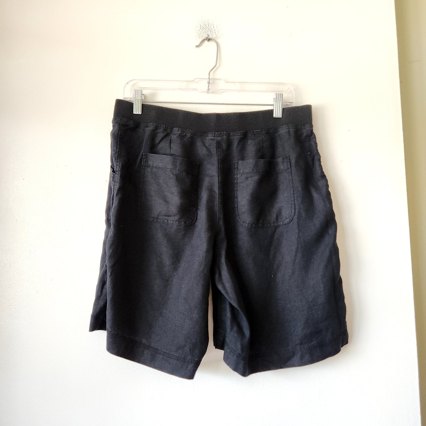 J Jill 100% Linen Black Shorts - size 8