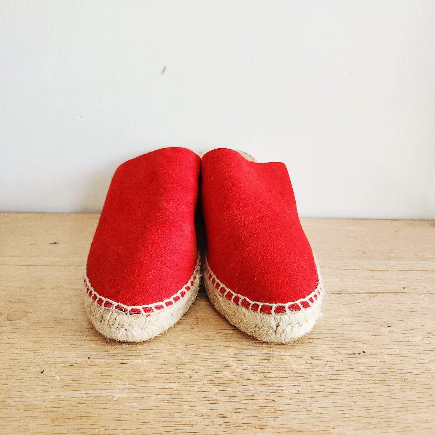 Jutelia Tomato Red Espadrille Wedges - size 37