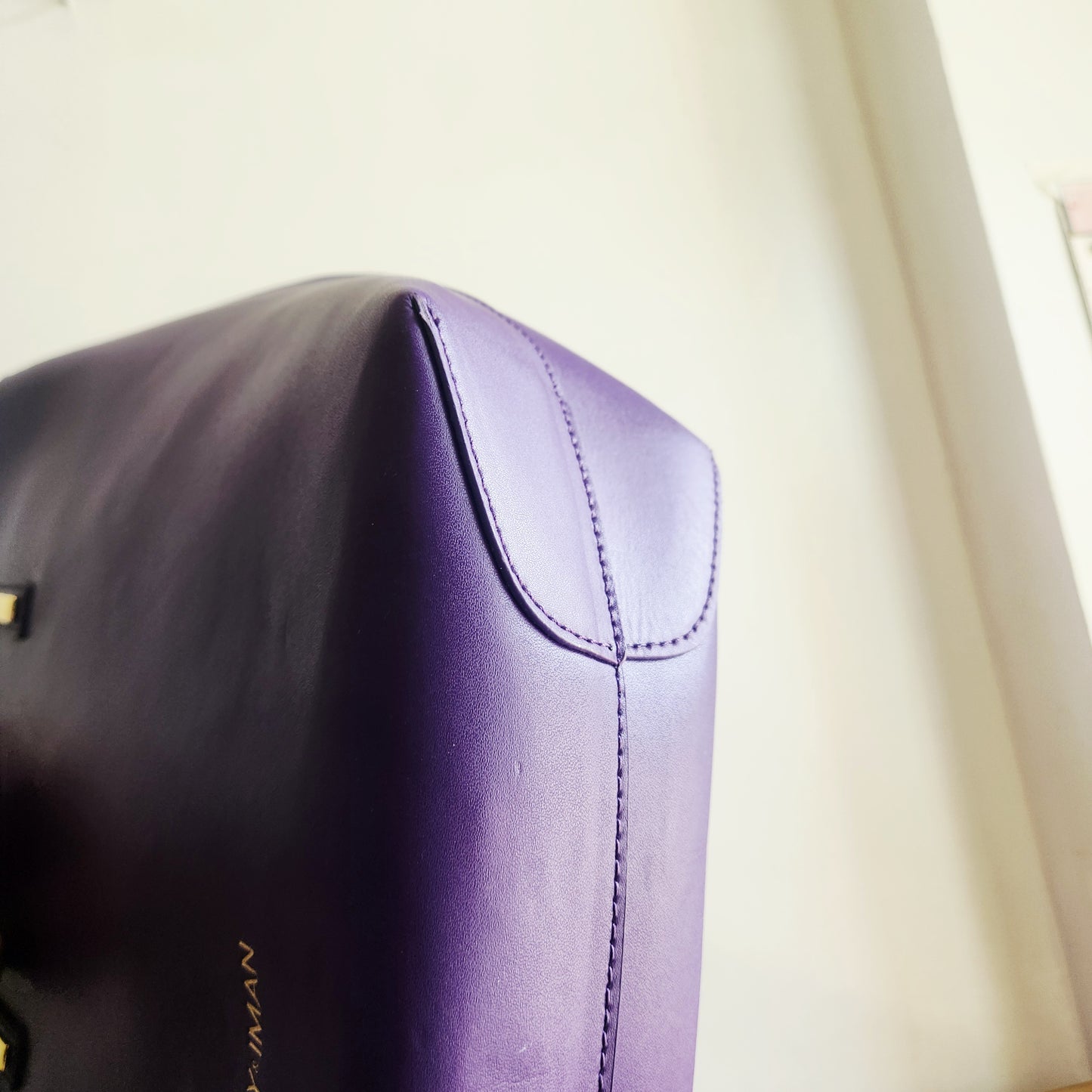 Joy & Iman Tassel Chic Purple Leather Tote  w Zip Handbag