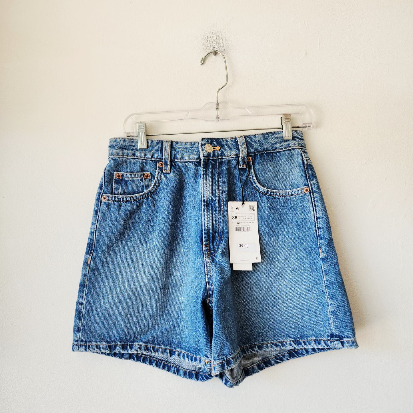 Zara Denim Shorts - size 4 - New