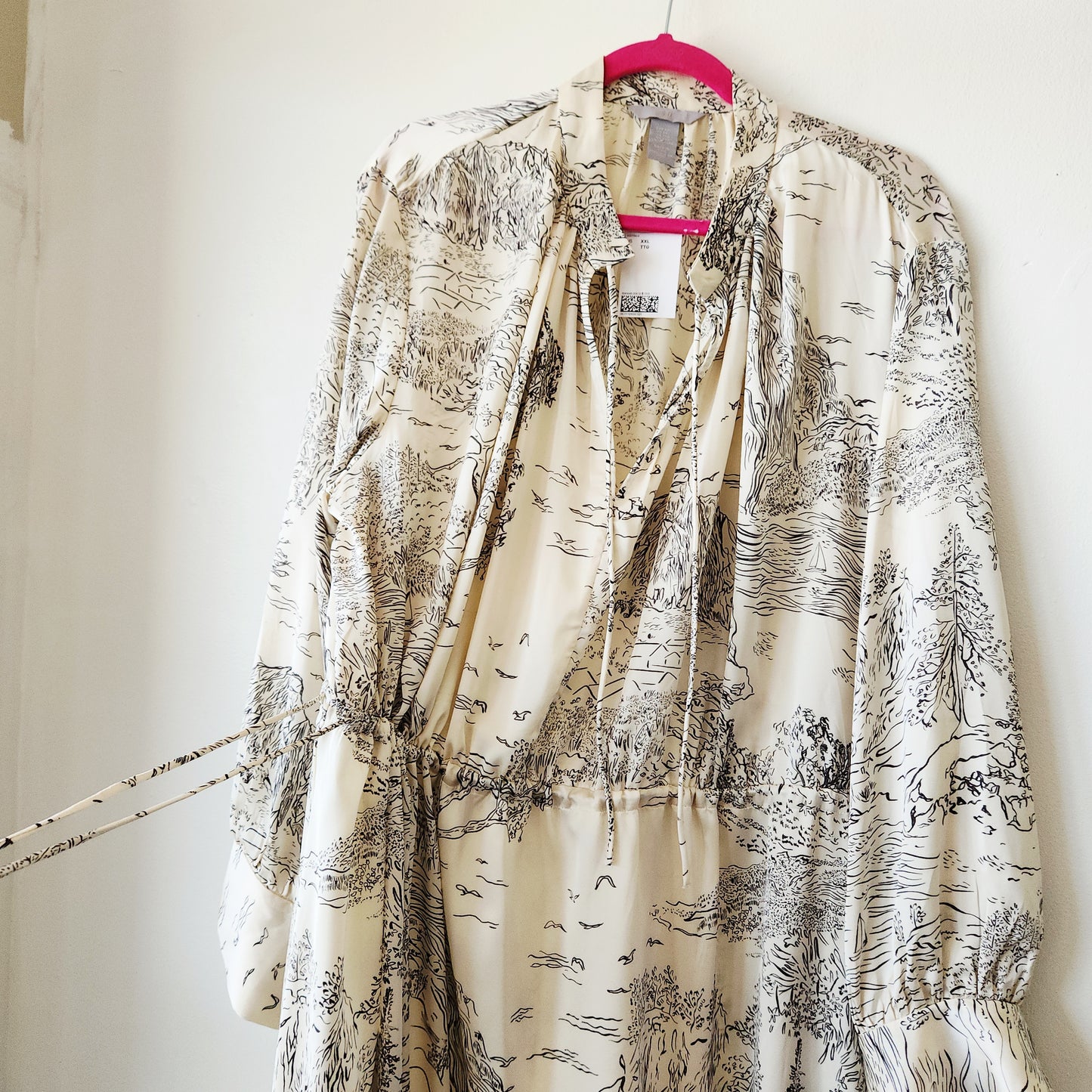 H&M Flowly Maxi Dress with Drawstring Waist - XXL - New