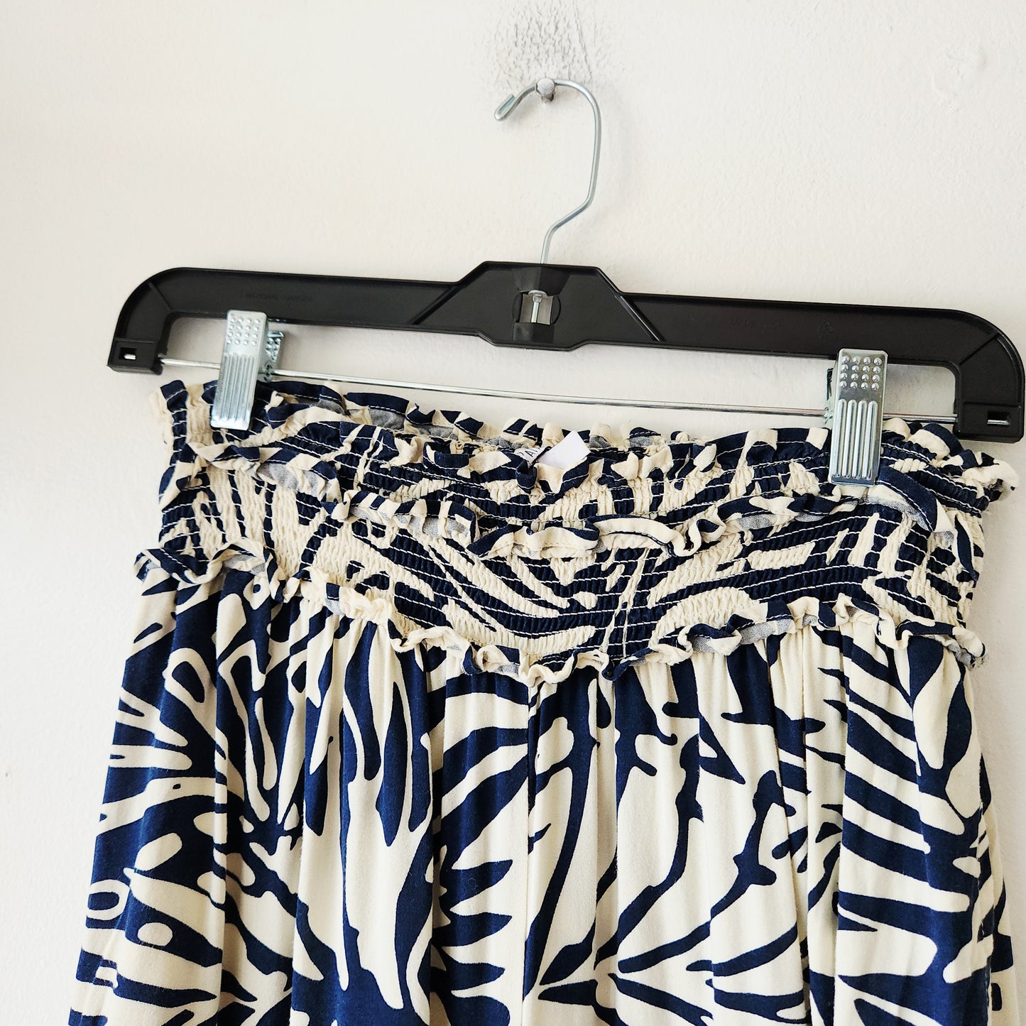 Patrons of Peace Pattern Wide Leg Pants with Smocked Waistband - M