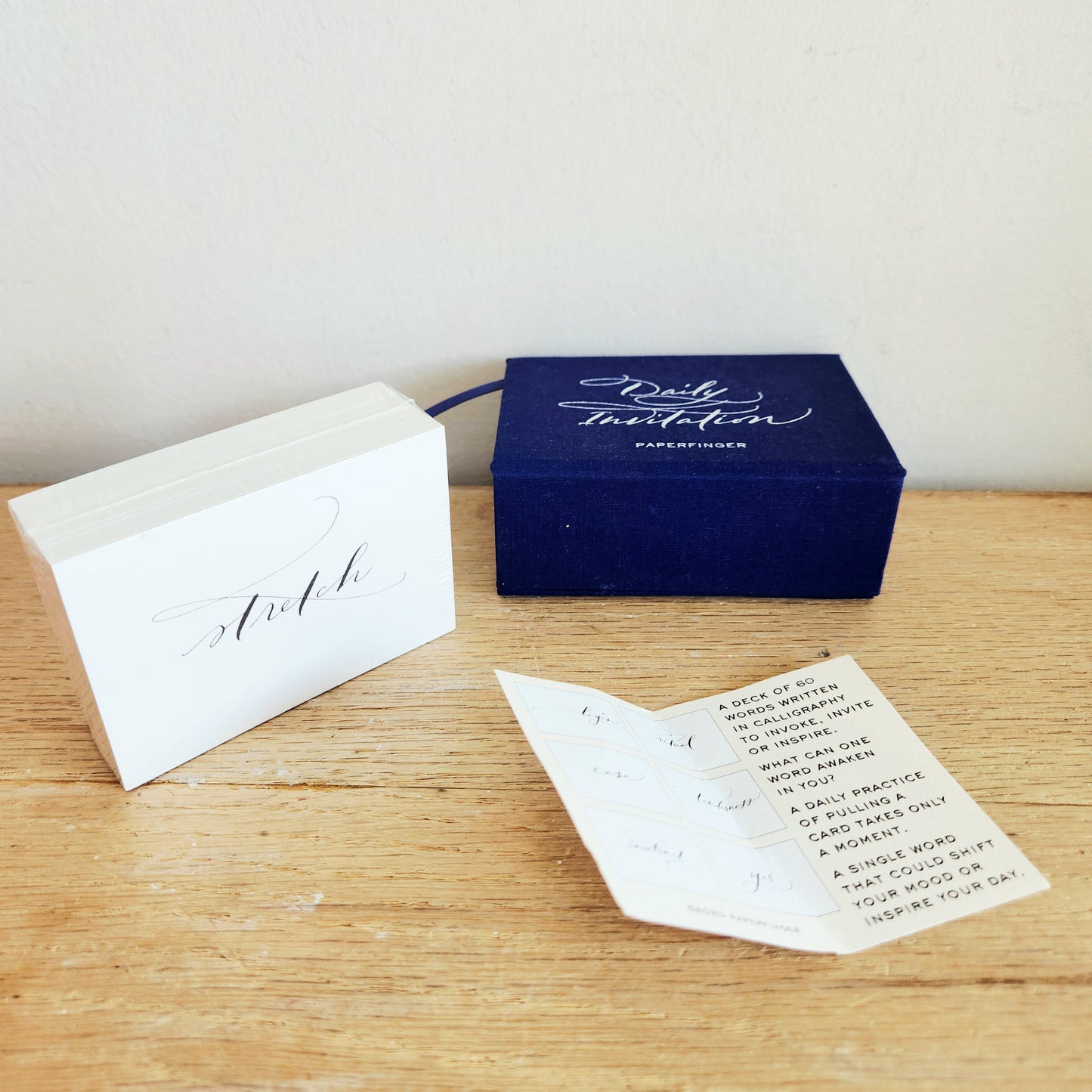Paperfinger Daily Word Card Deck: Calligraphy for Mindfulness