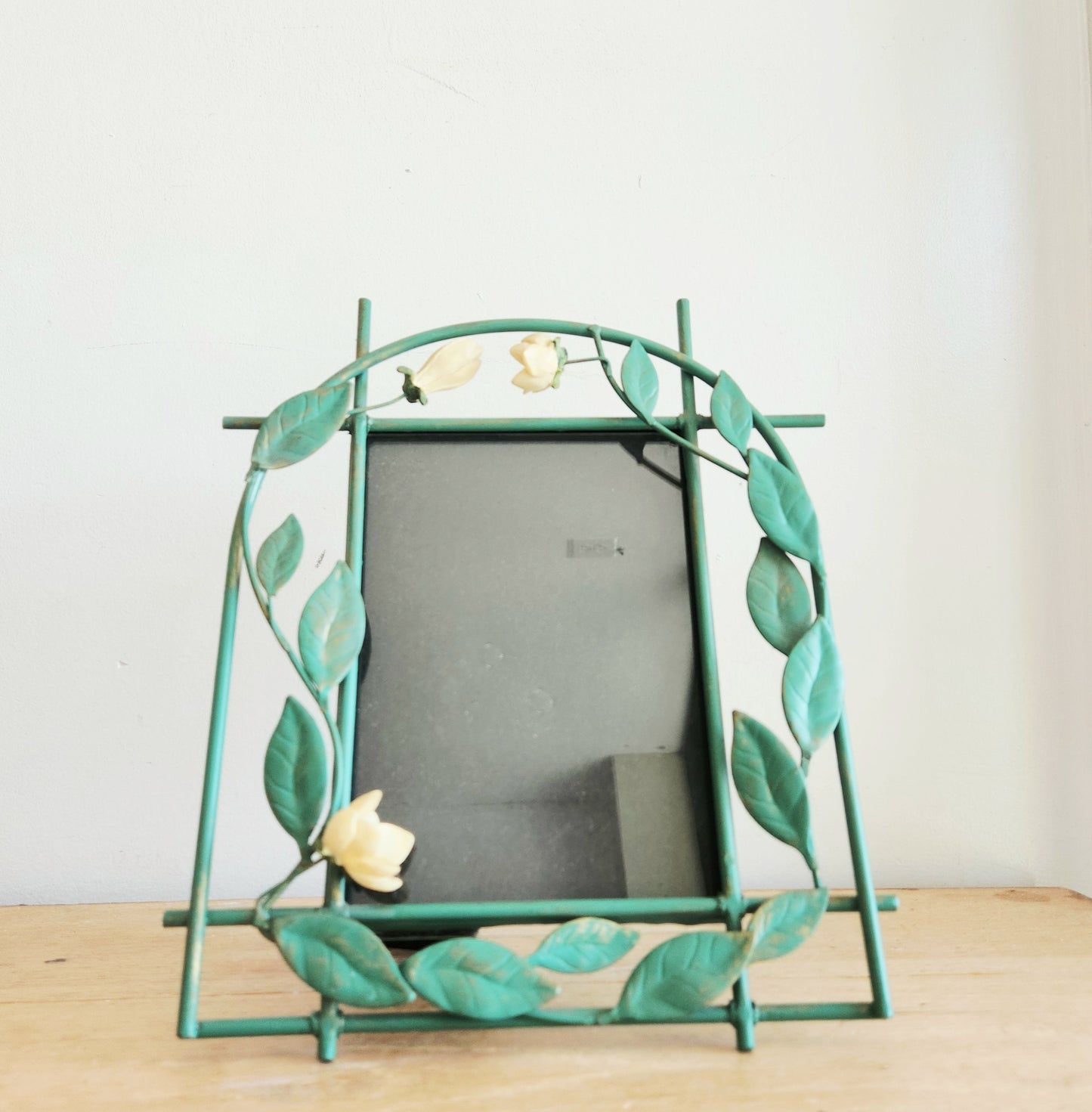 Vintage Green Floral Metal Picture Frame 7.5" x 5.5" Climbing Roses