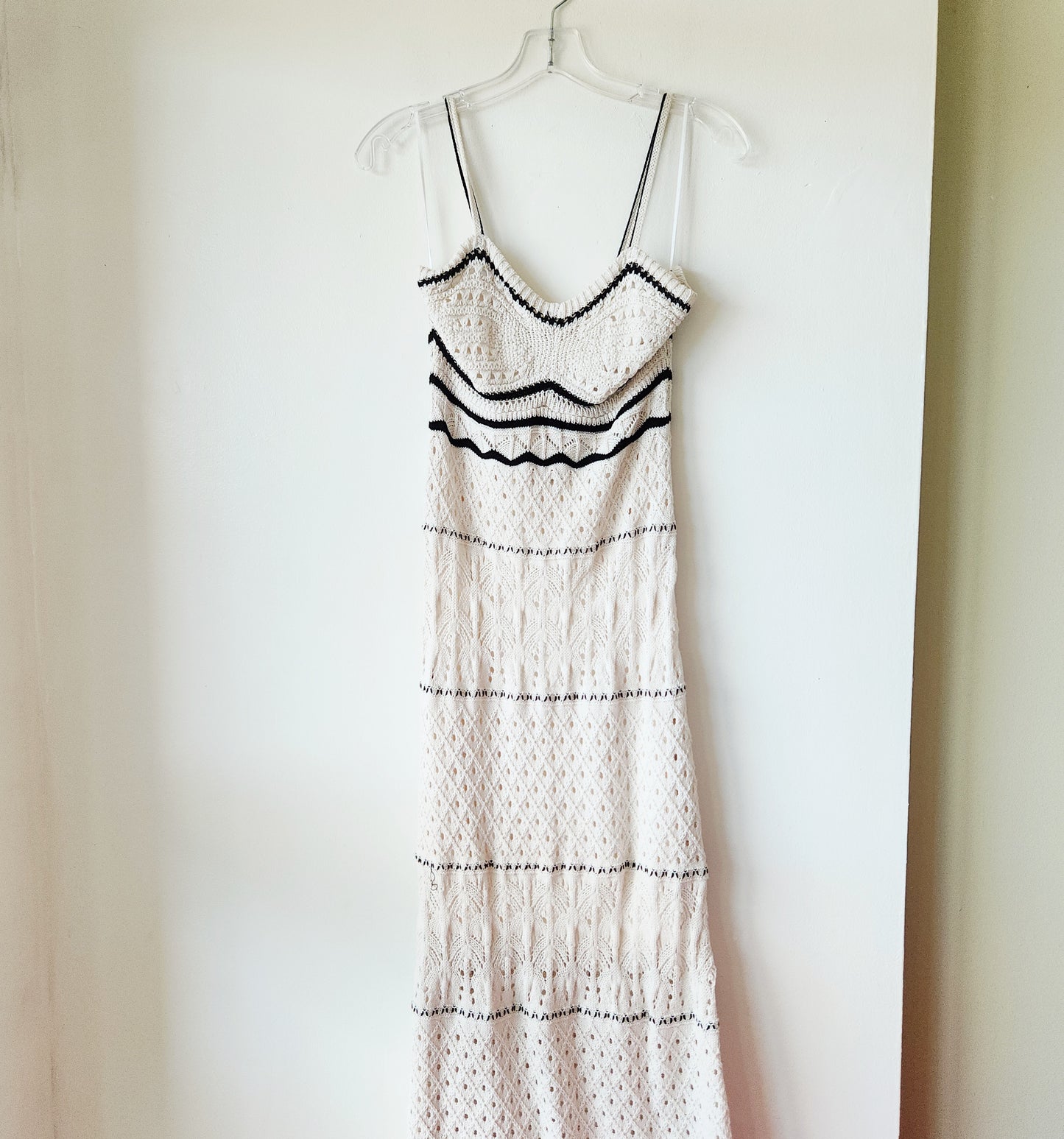 Olive + Oak Crochet Maxi Dress - M