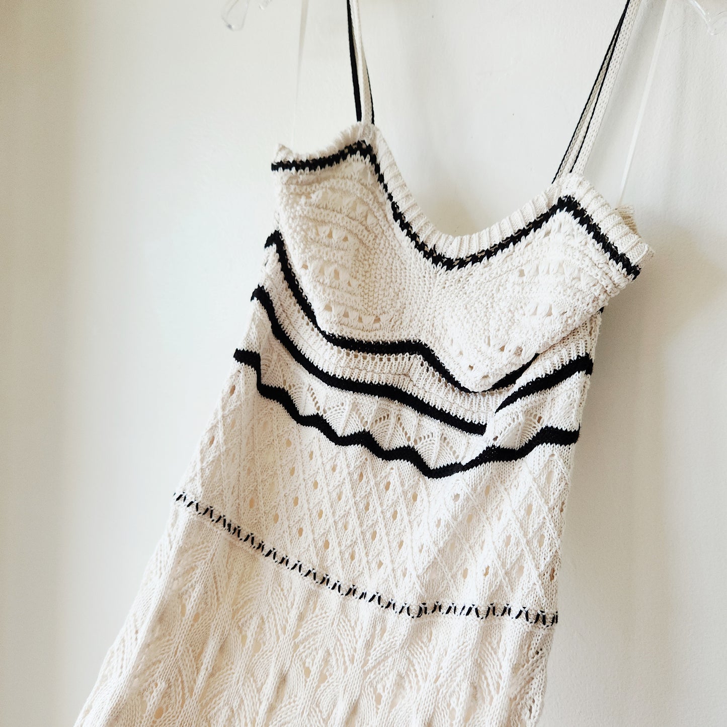 Olive + Oak Crochet Maxi Dress - M