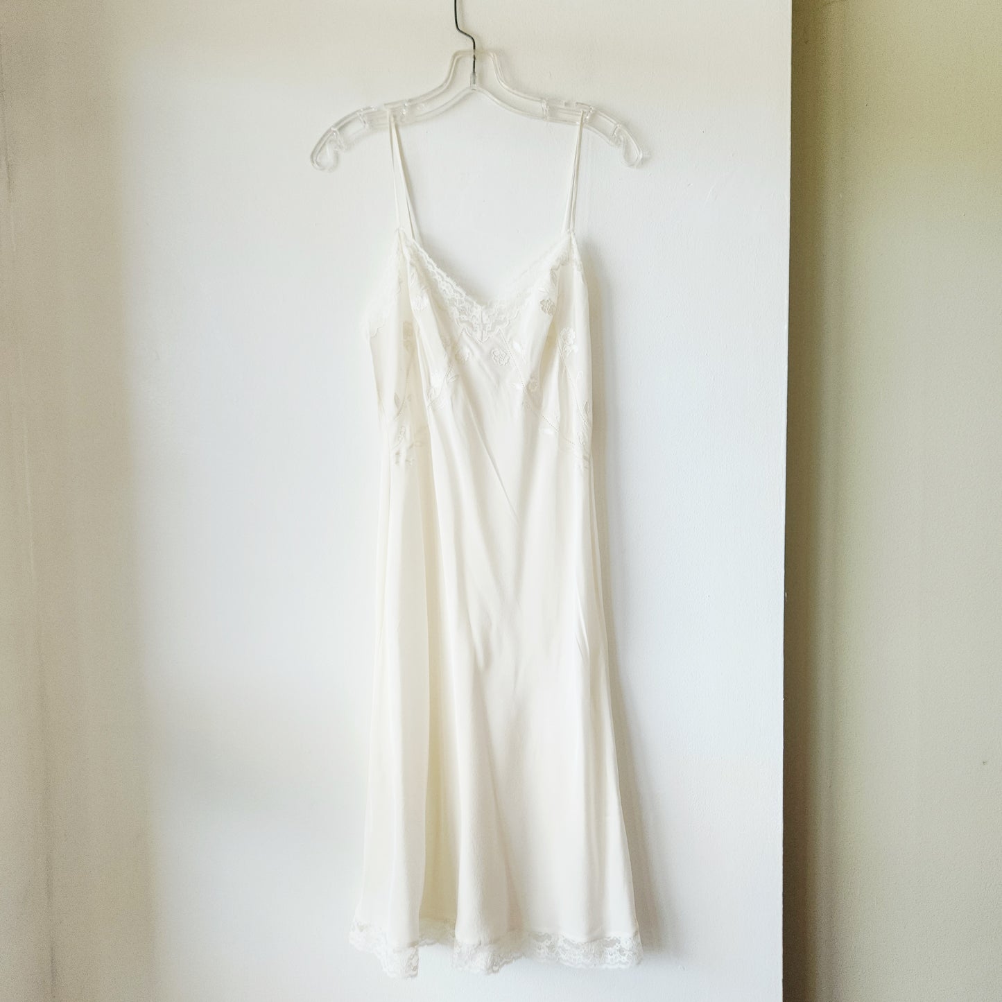 Victoria's Secret 100% Silk Slip - M - New