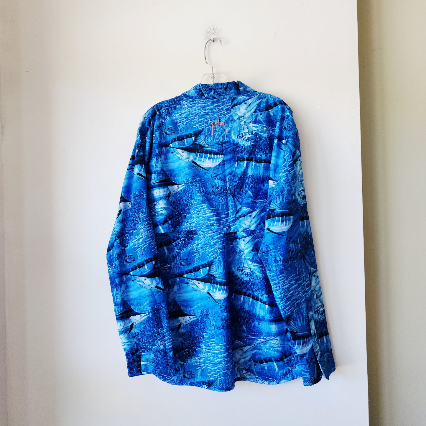 Guy Harvey Camo Blue Marlin Motif Shirt - L