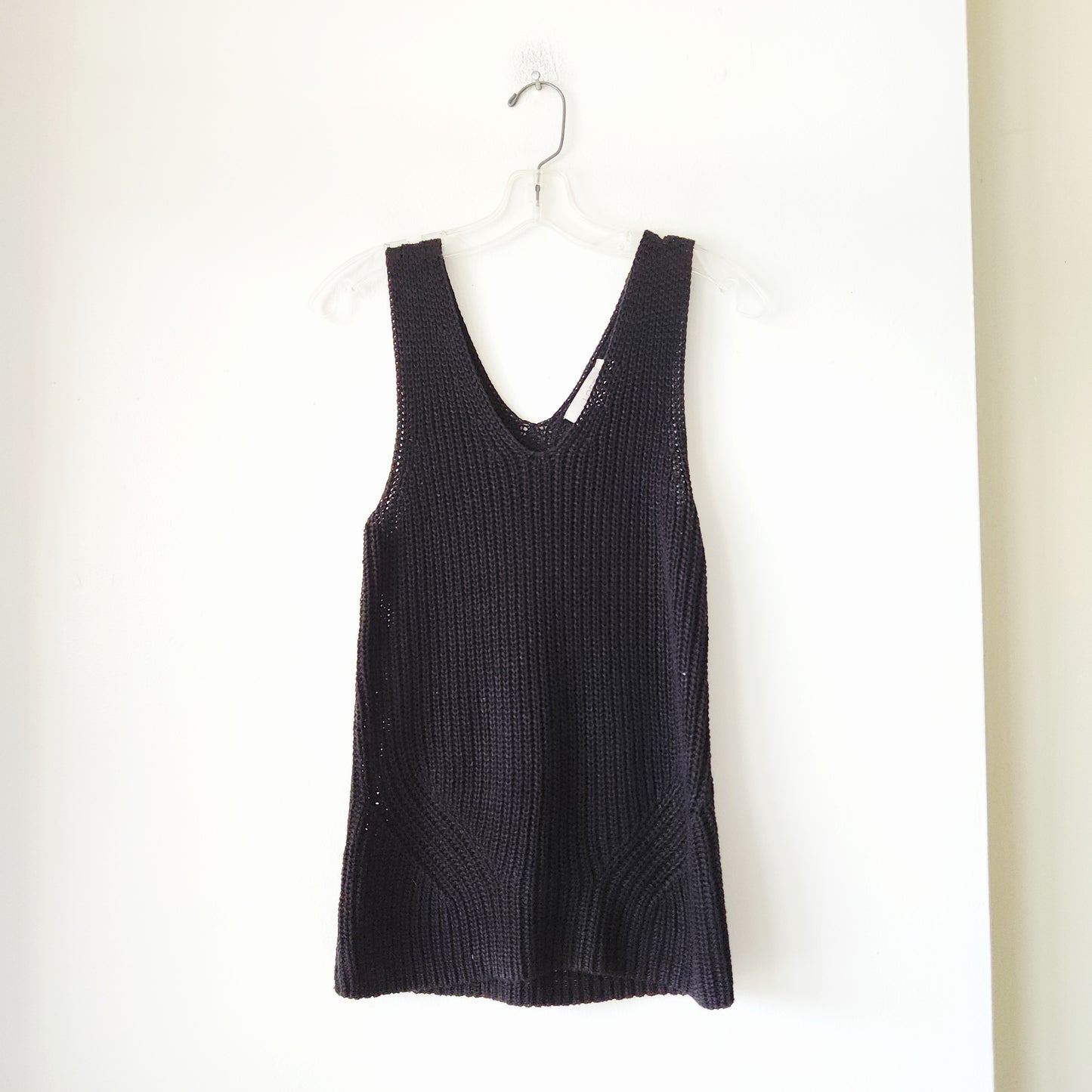 LOFT Black Knit Tank - M