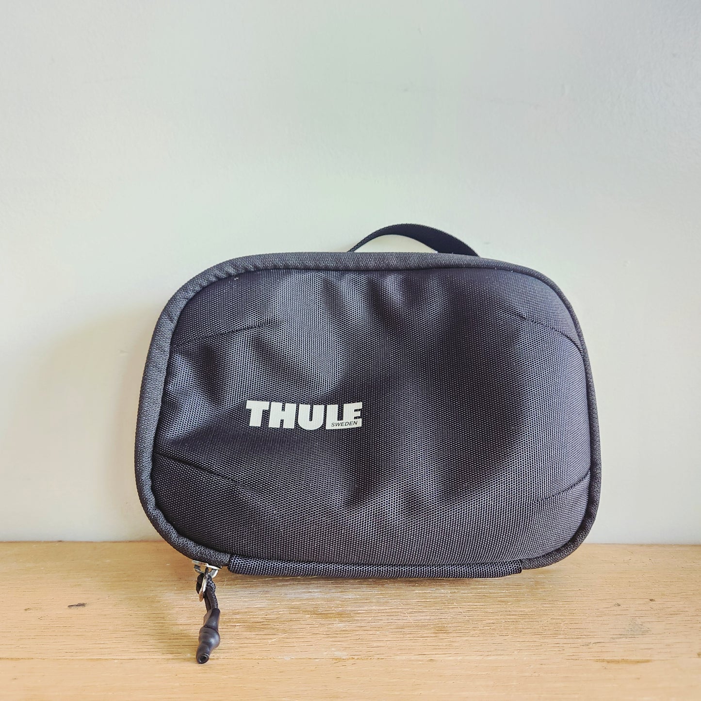 Thule Subterra Powershuttle Case