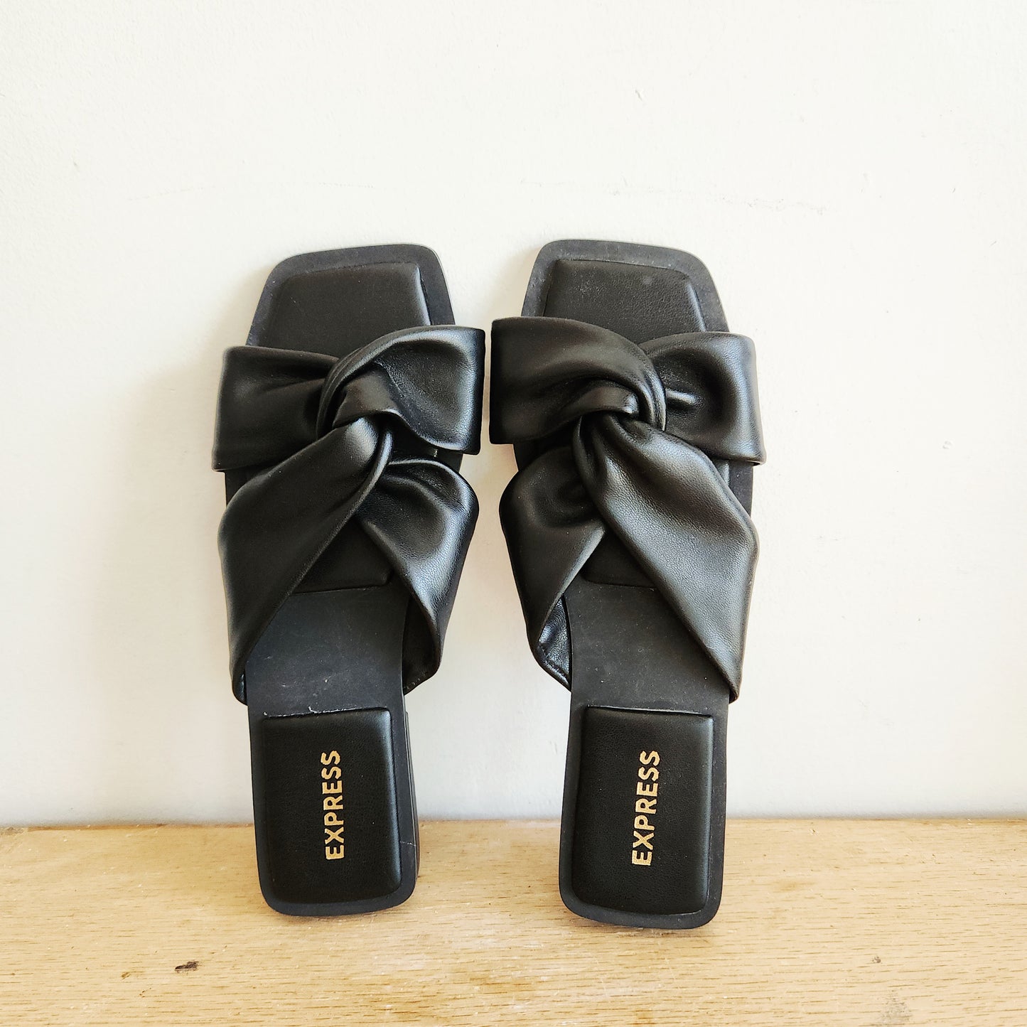 Express Square Toe Flats - size 6M
