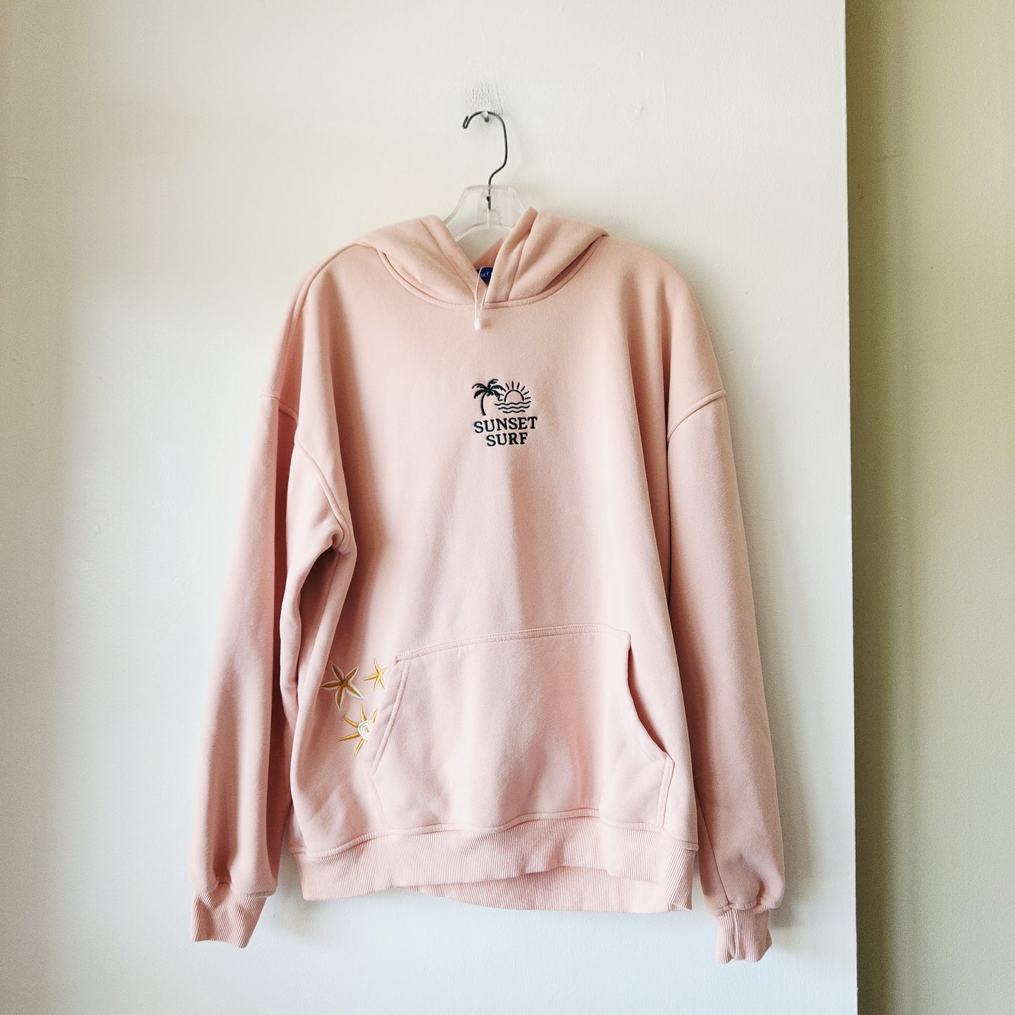 Sunset Surf 100% Cotton Sunset Embroidered Hoodie - L - Like New