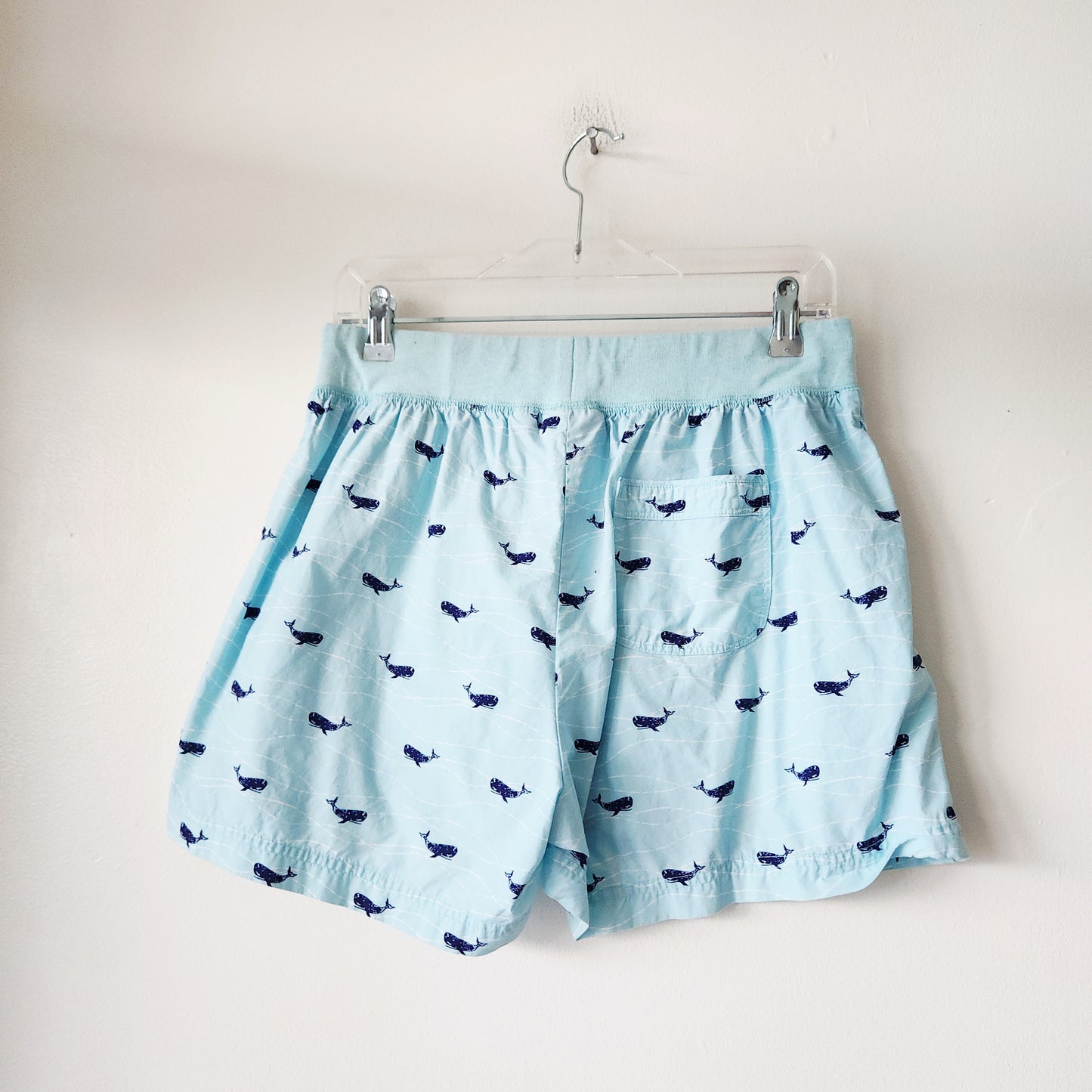 LL Bean 100% Cotton Whale Print Drawstring Shorts - M