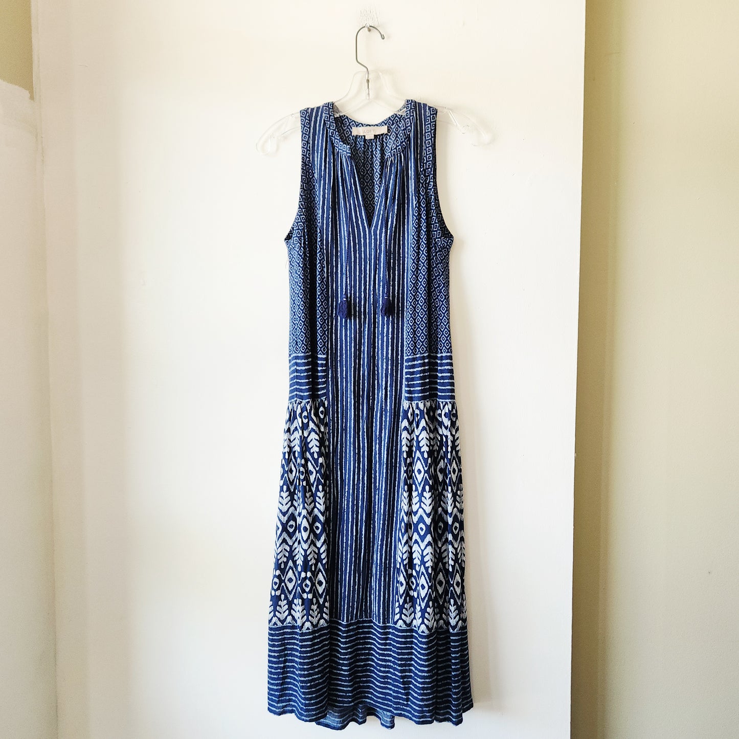 LOFT Flowy Dress with Necktie & Tassle - M