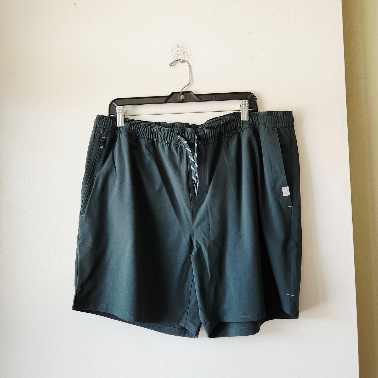 LL Bean Drawstring Shorts - XL