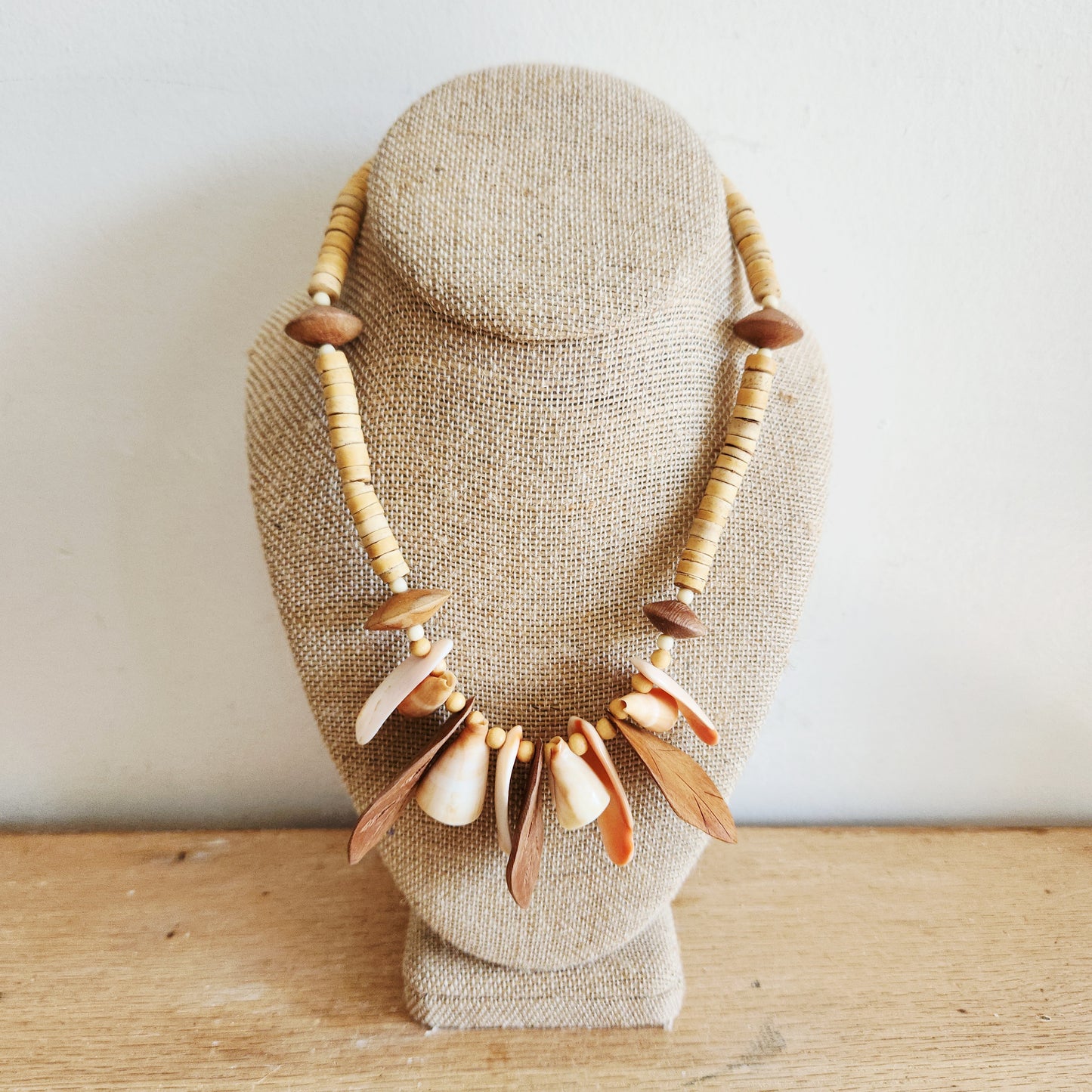 Shell & Wood Necklace