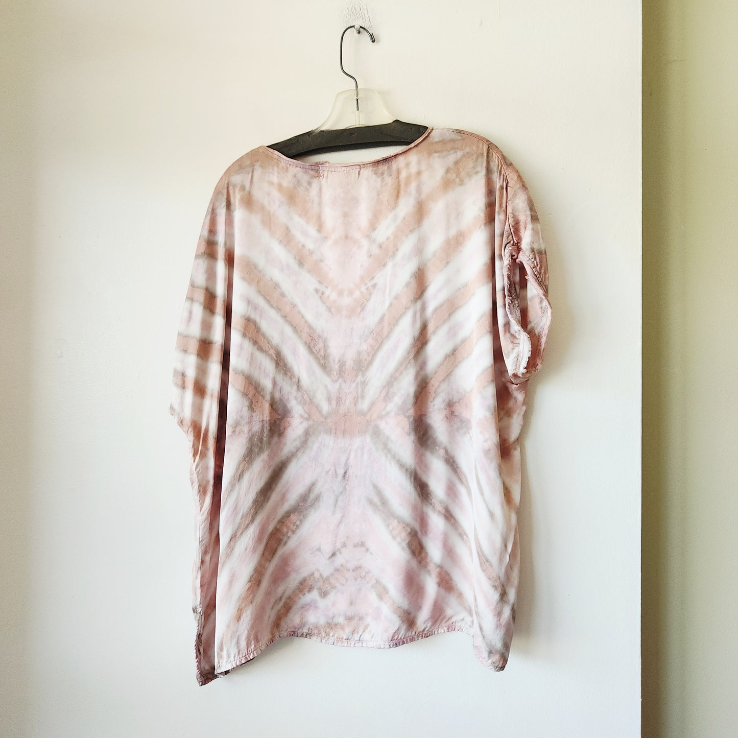 River + Sky Tie Dye Loose Fit V-Neck Top - XL