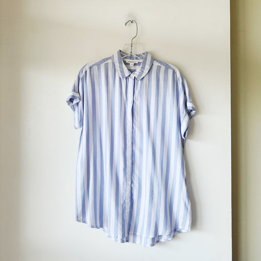 BeachLunchLounge Oversized Striped Button Up Shirt - S