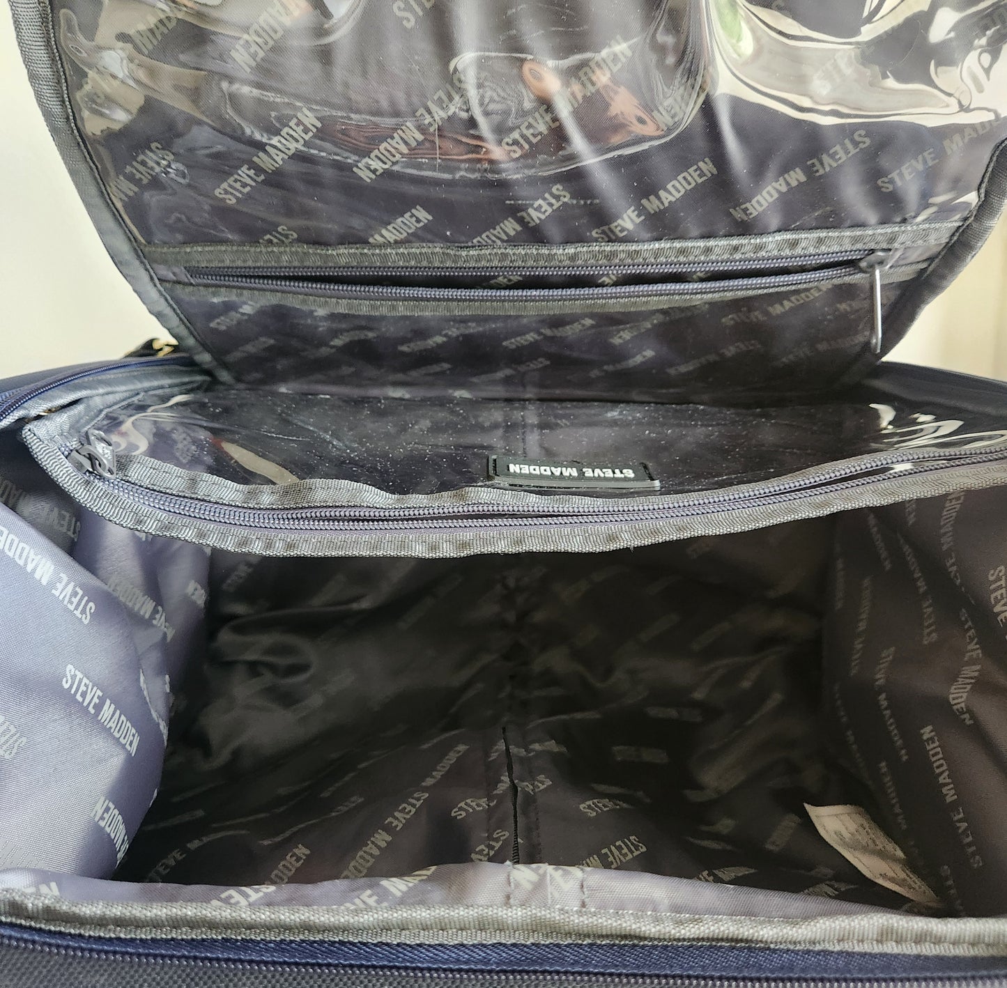 Steve Madden Navy Blue Lightweight Under Seat Carry on 15" Rolling Bag