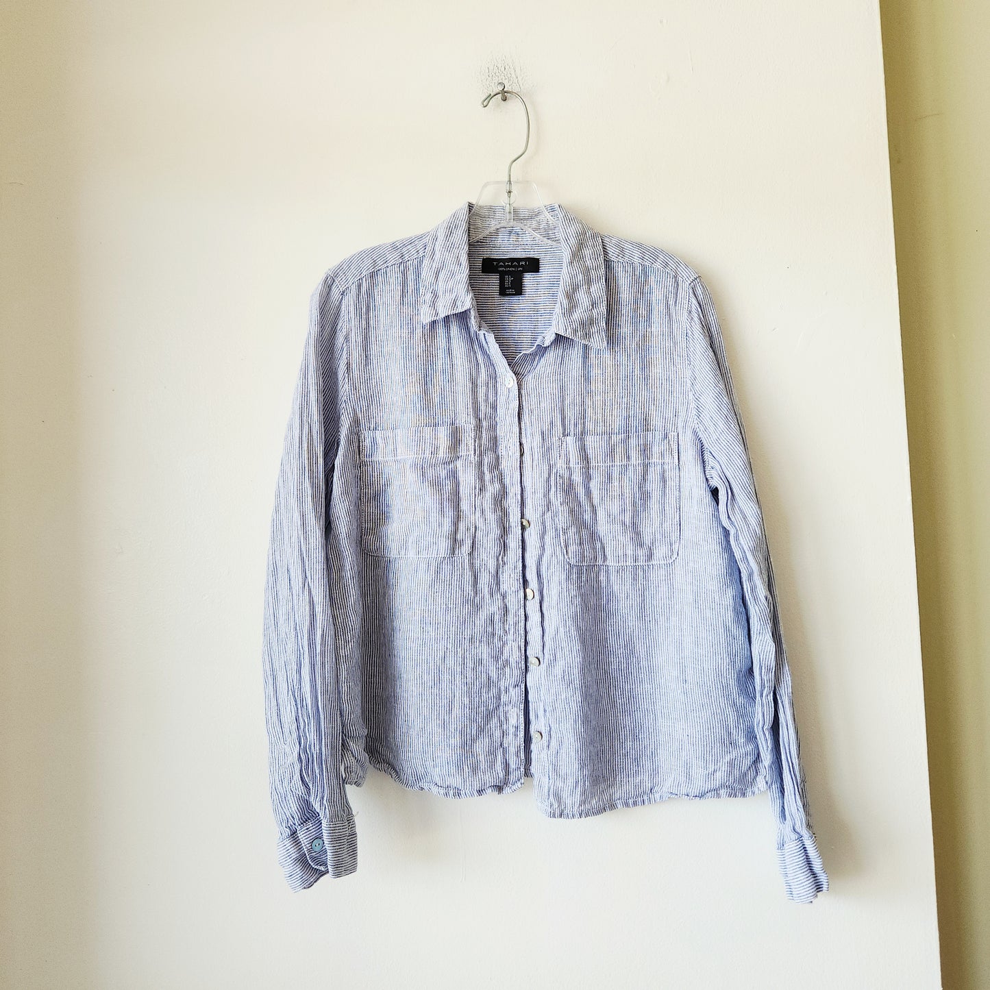 Tahari 100% Linen Crop Fit Button Up Top - S