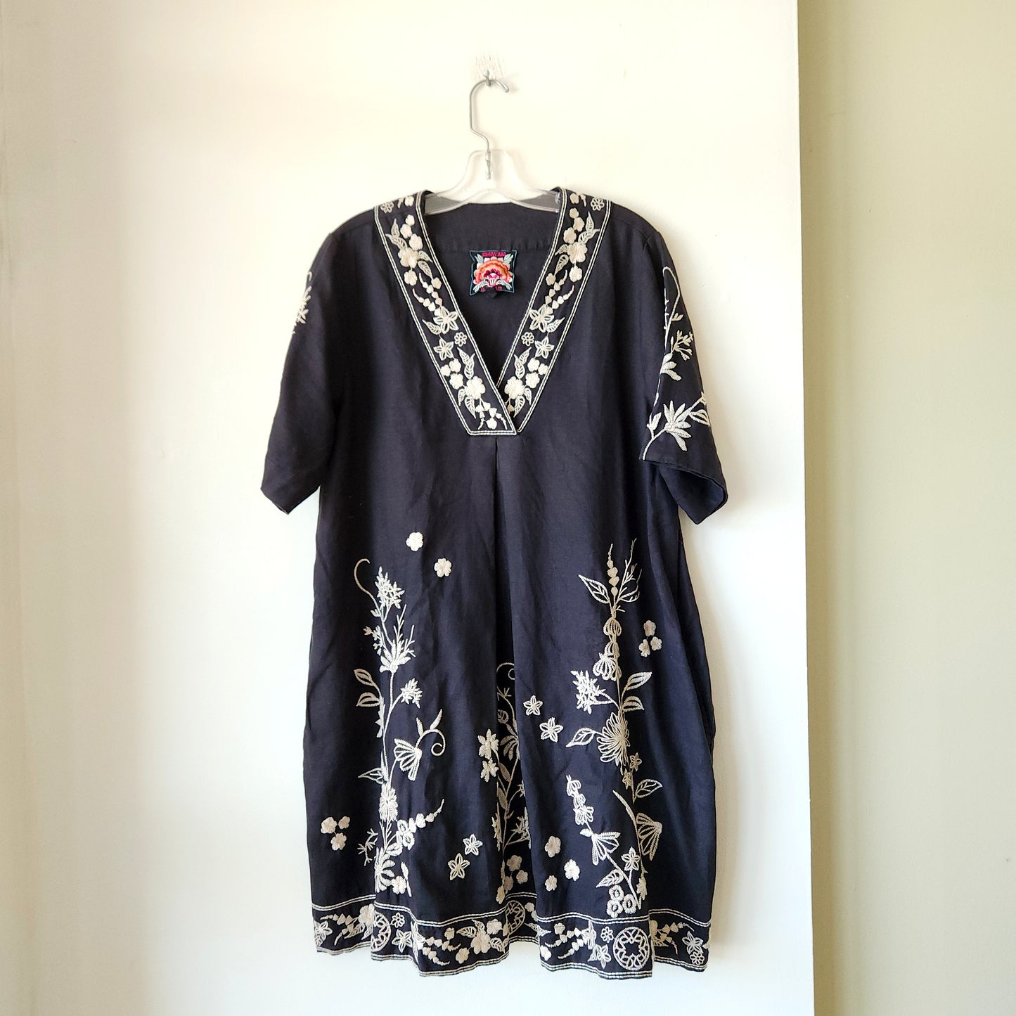 Johnny Was 100% Linen Tunic Dress with Pockets - L