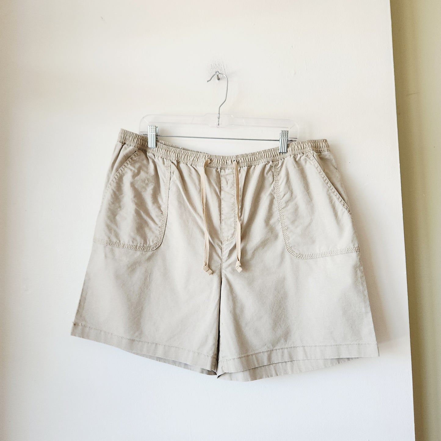 LL Bean 100% Cotton Drawstring Shorts - size 18 - New