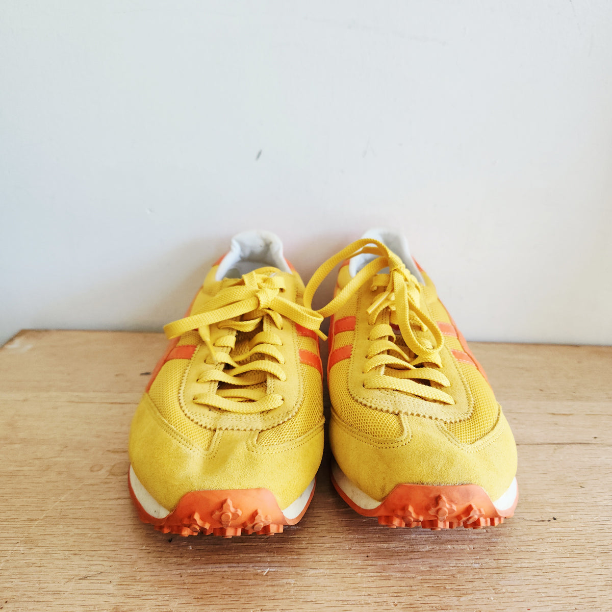 Ontisuka Tiger Sneakers - size 42