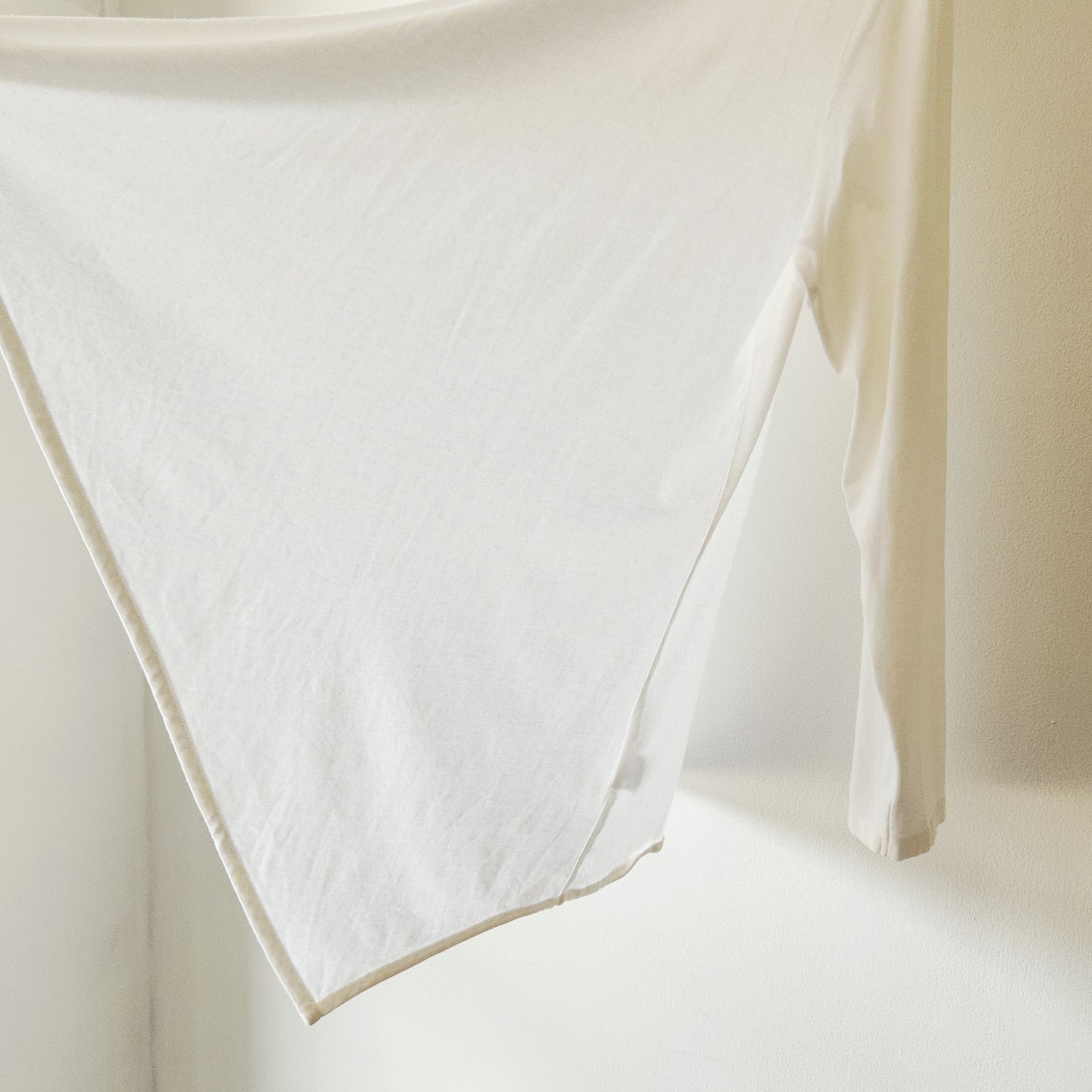 Coolibar UPF50 Jersey Open Top with Draped Front - L
