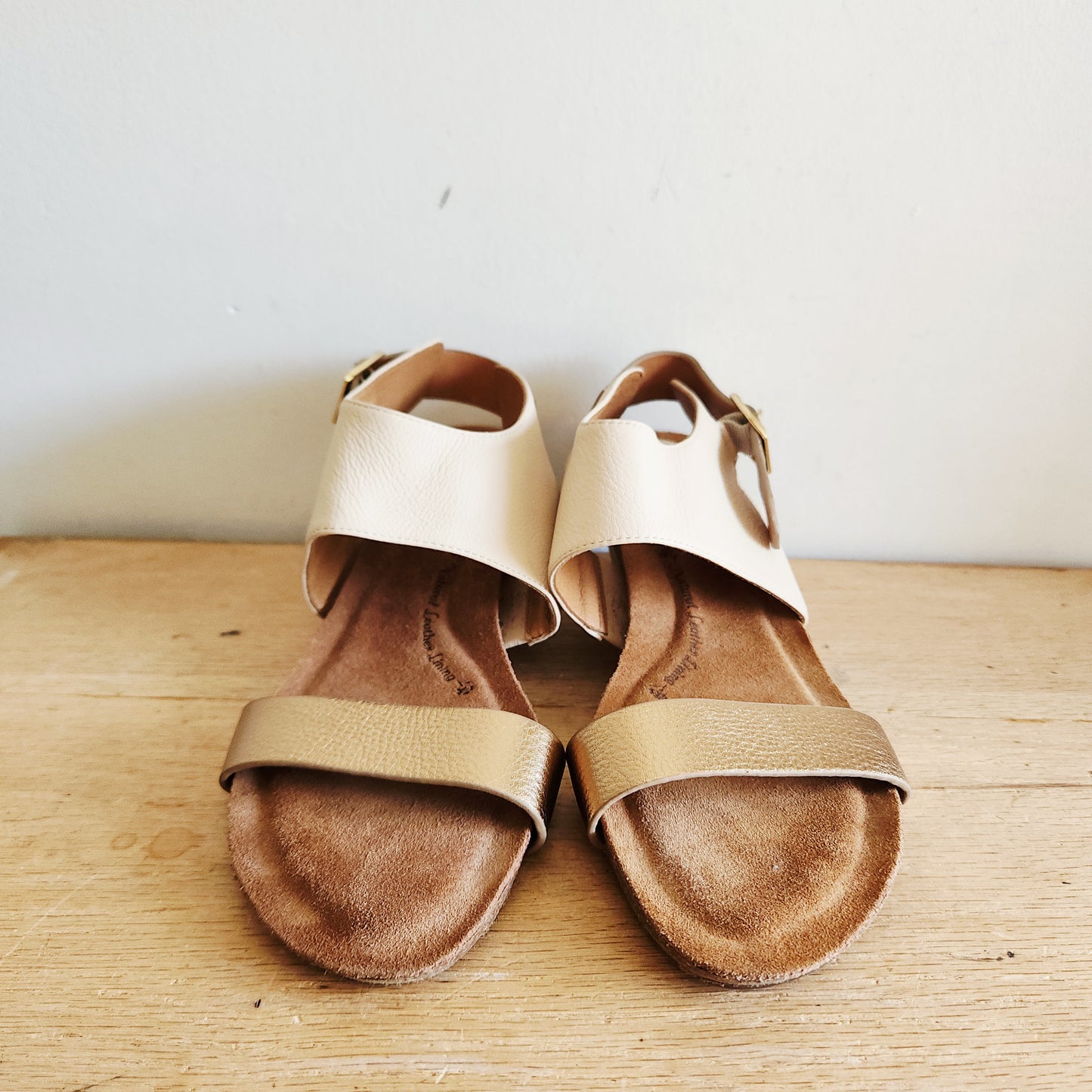 Söfft Leather Wedge Sandals - size 9M