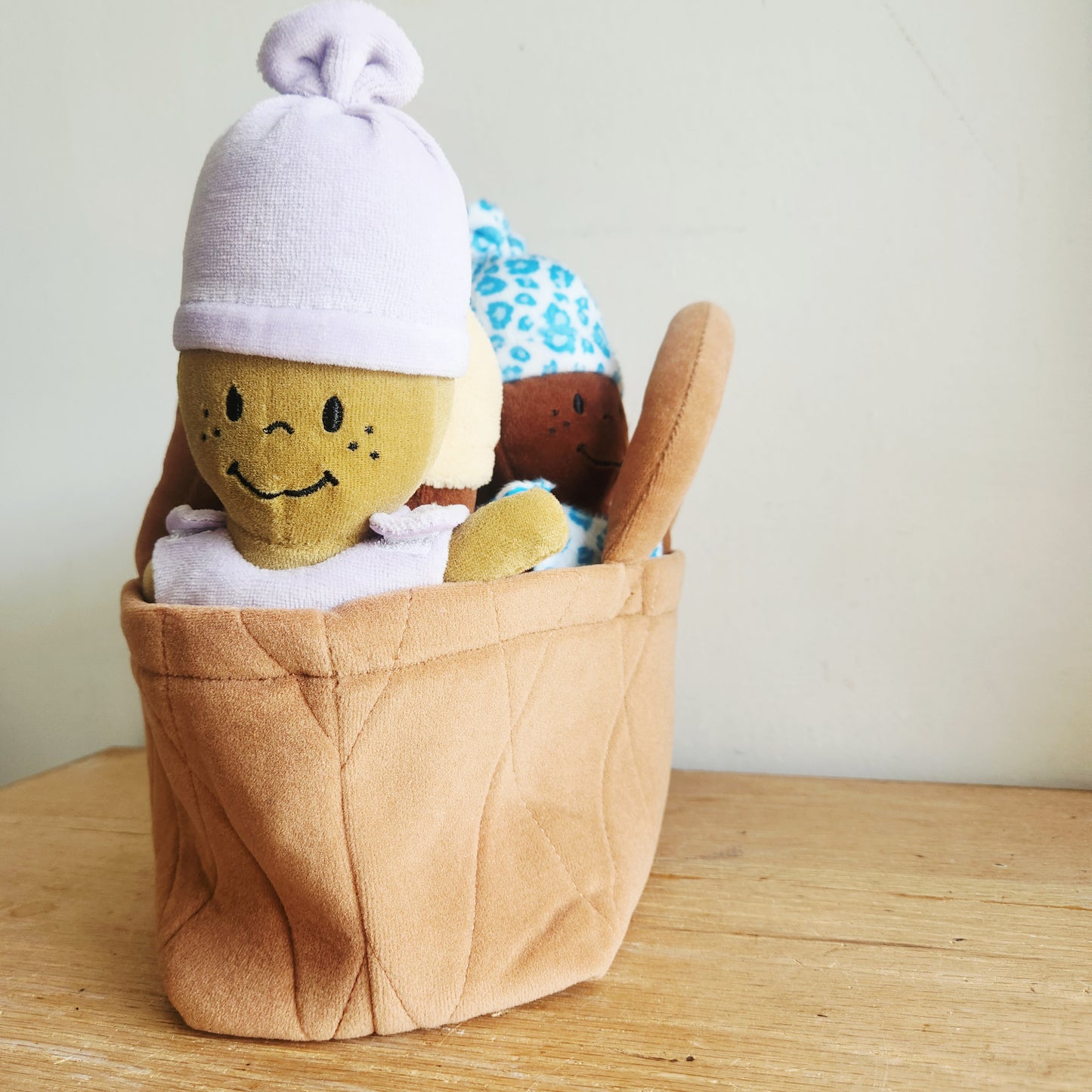 Creative Minds Basket of Babies(New, unwrapped)